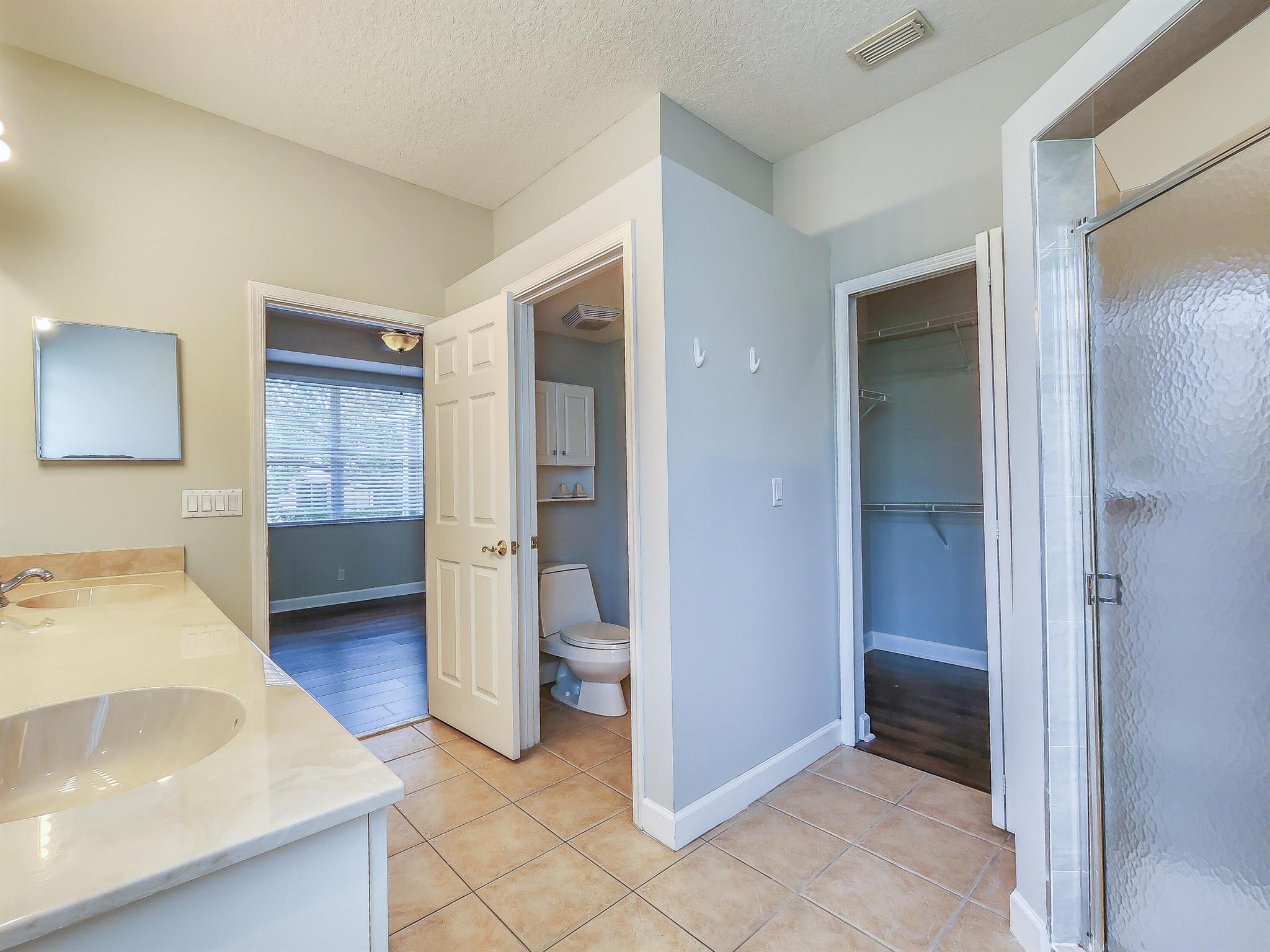 PORT ST LUCIE SECTION 21 - Residential Lease