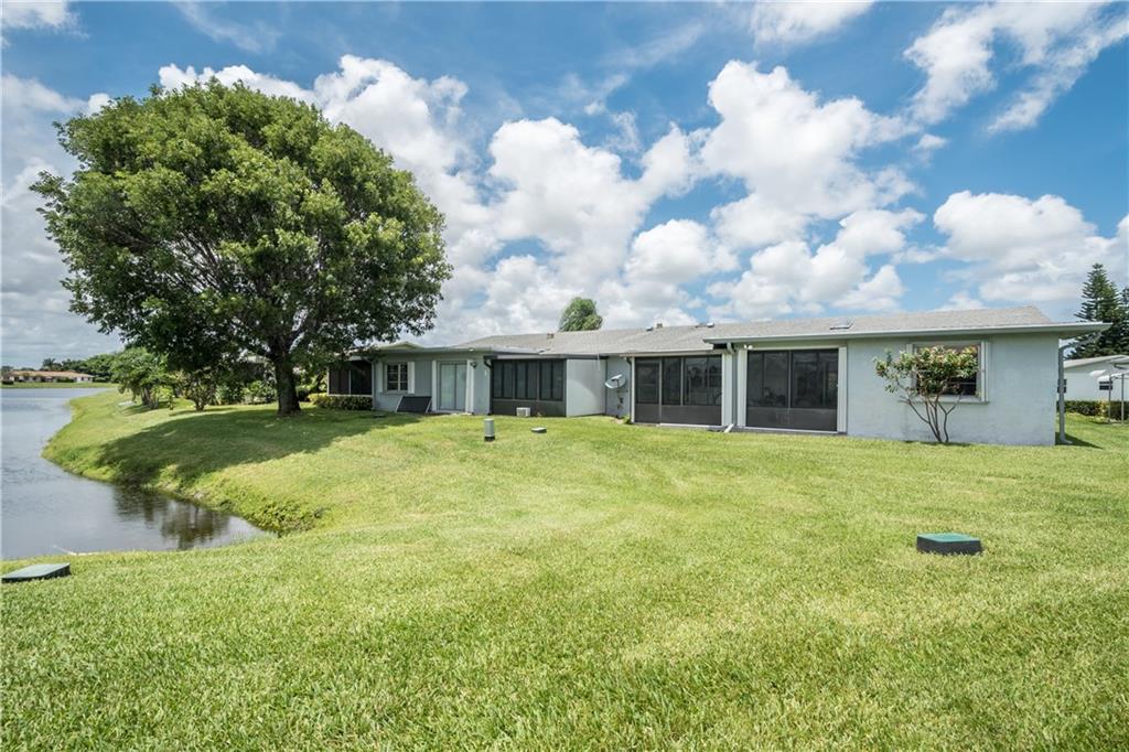 Delray Villas - Residential