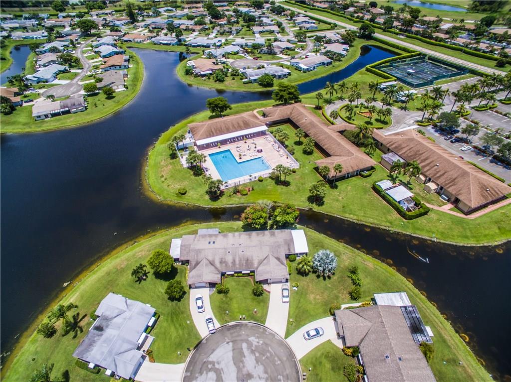Delray Villas - Residential