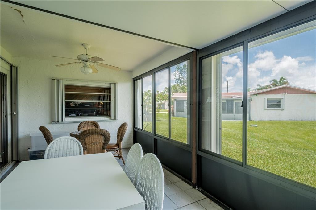 Delray Villas - Residential