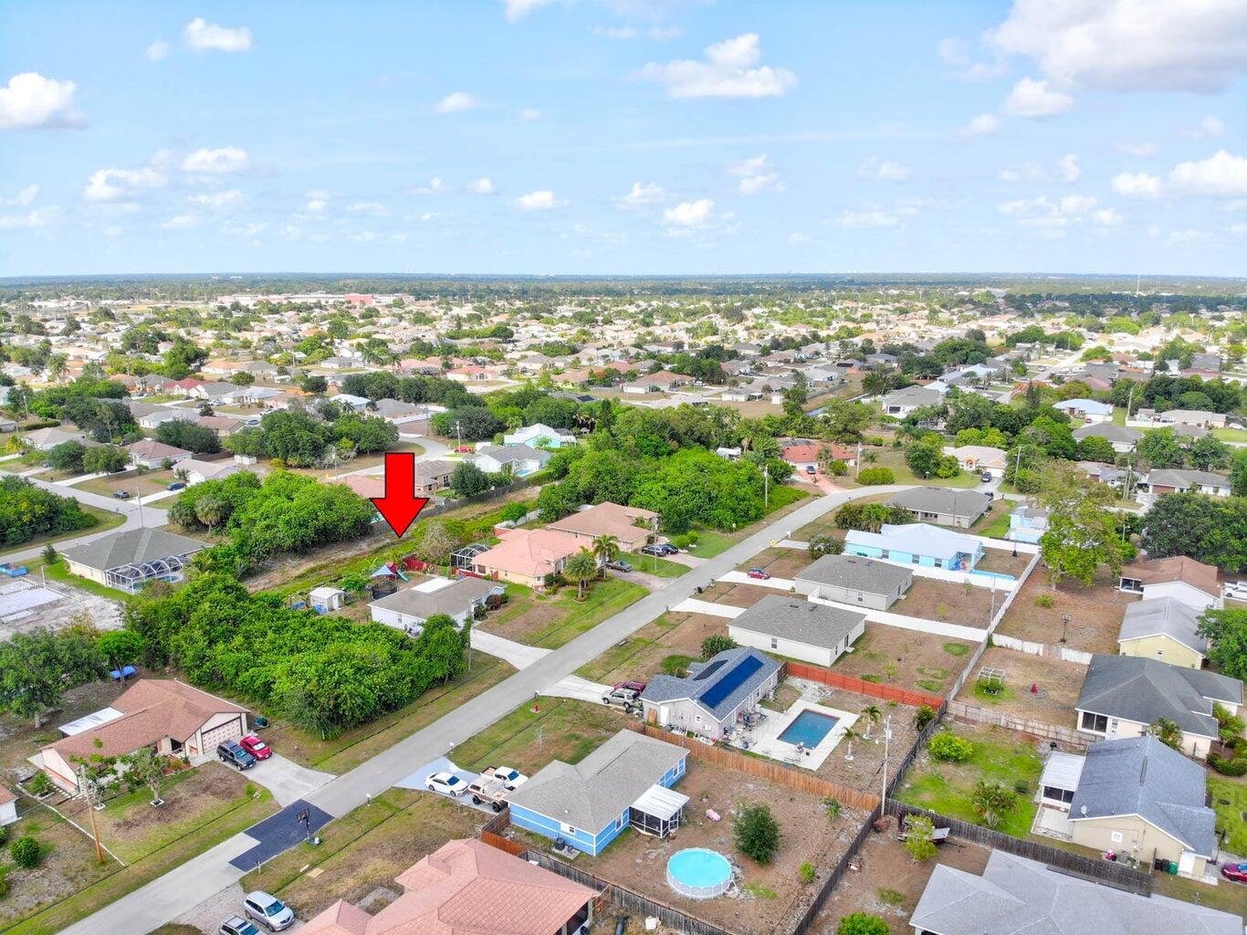 831 SW Mccoy Avenue, Port St Lucie, FL, 34953/$335,000 1 831 SW Mccoy Avenue