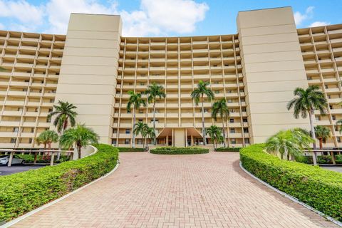 132 Lakeshore Drive 1117 North Palm Beach FL 33408