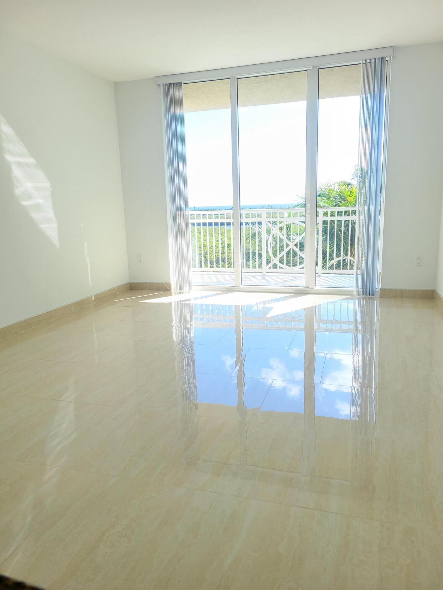 CASA COSTA CONDO - Residential