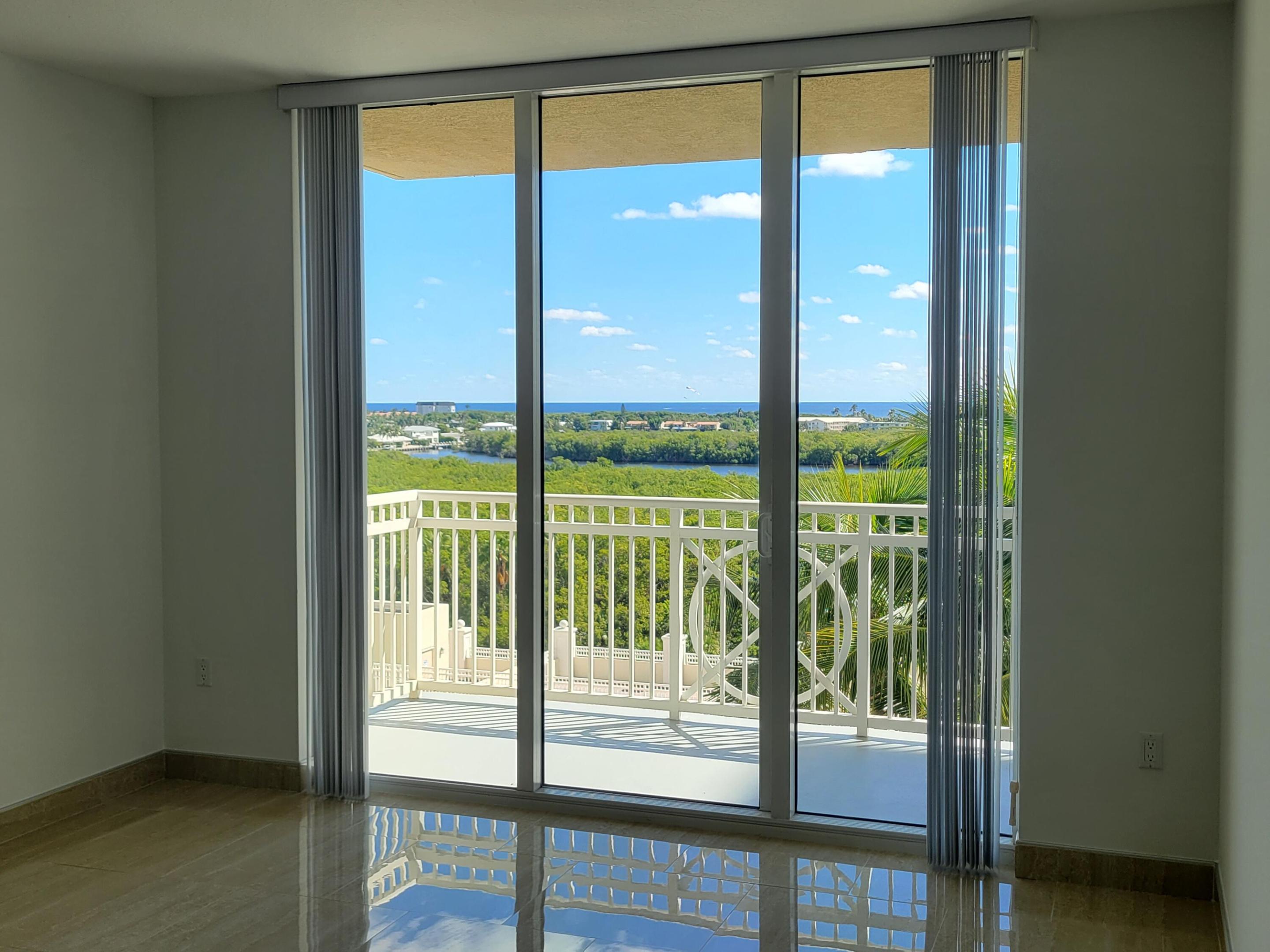 CASA COSTA CONDO - Residential