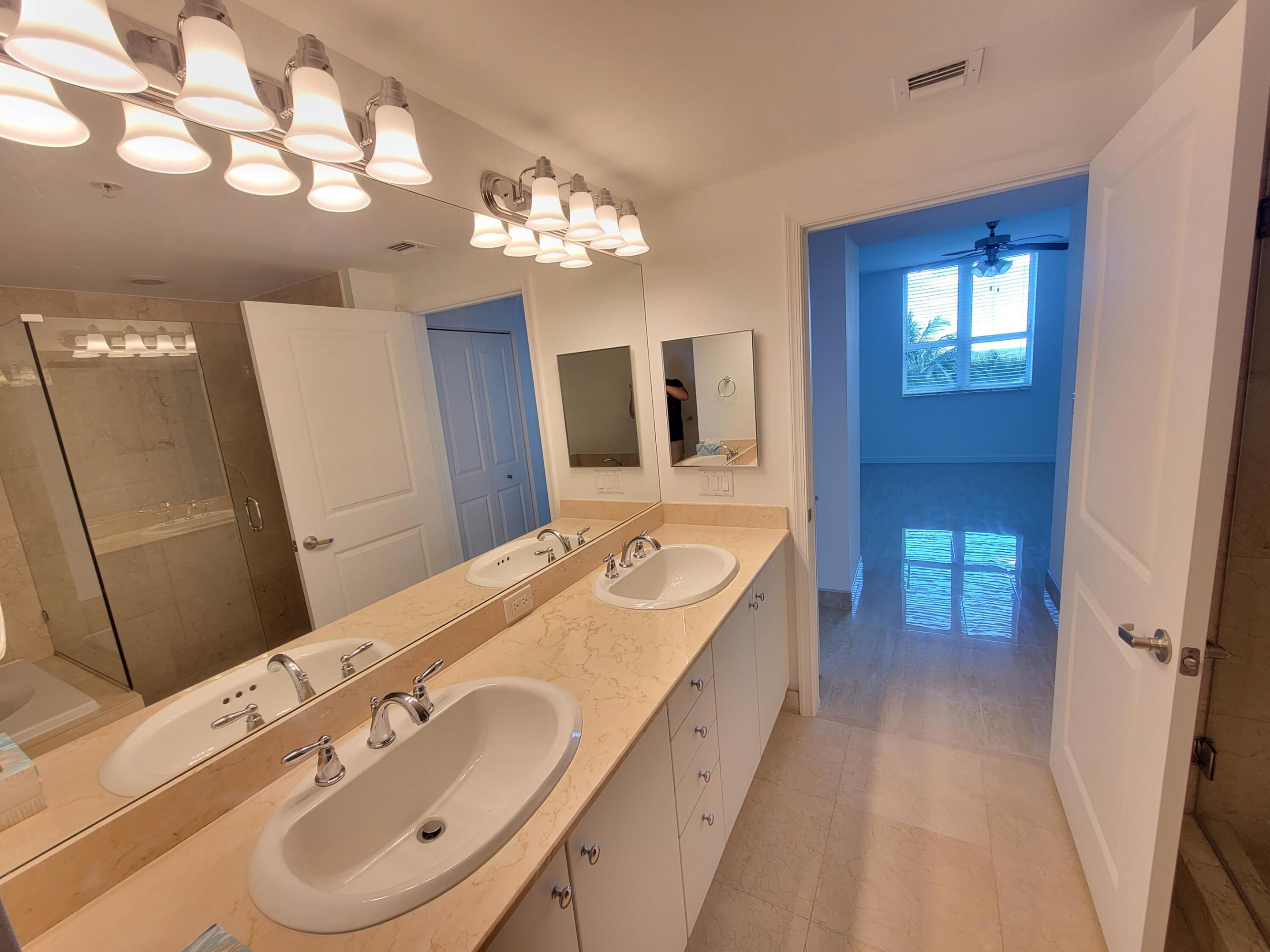 CASA COSTA CONDO - Residential