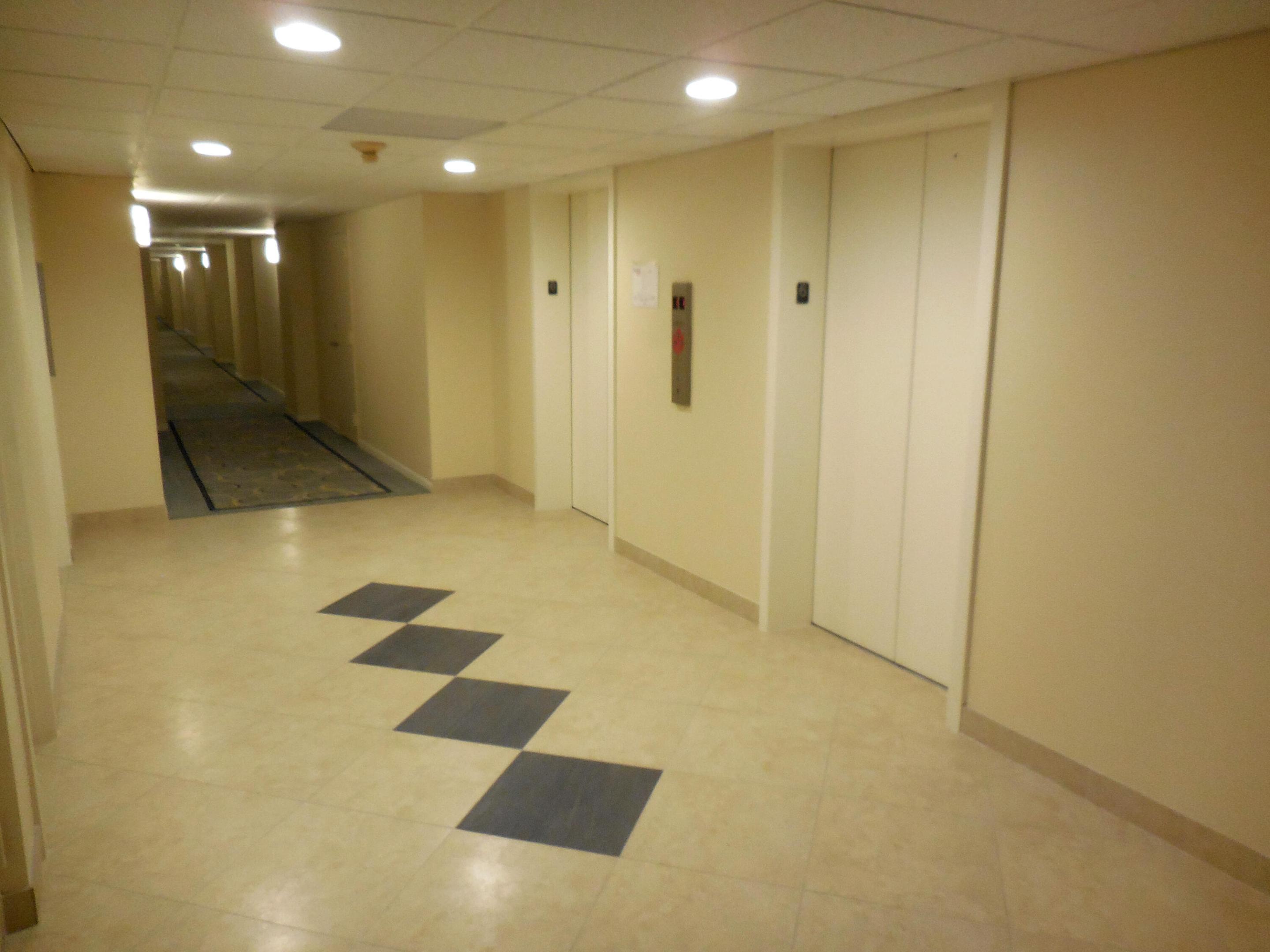 PLAYA DEL SOL CONDO - Residential