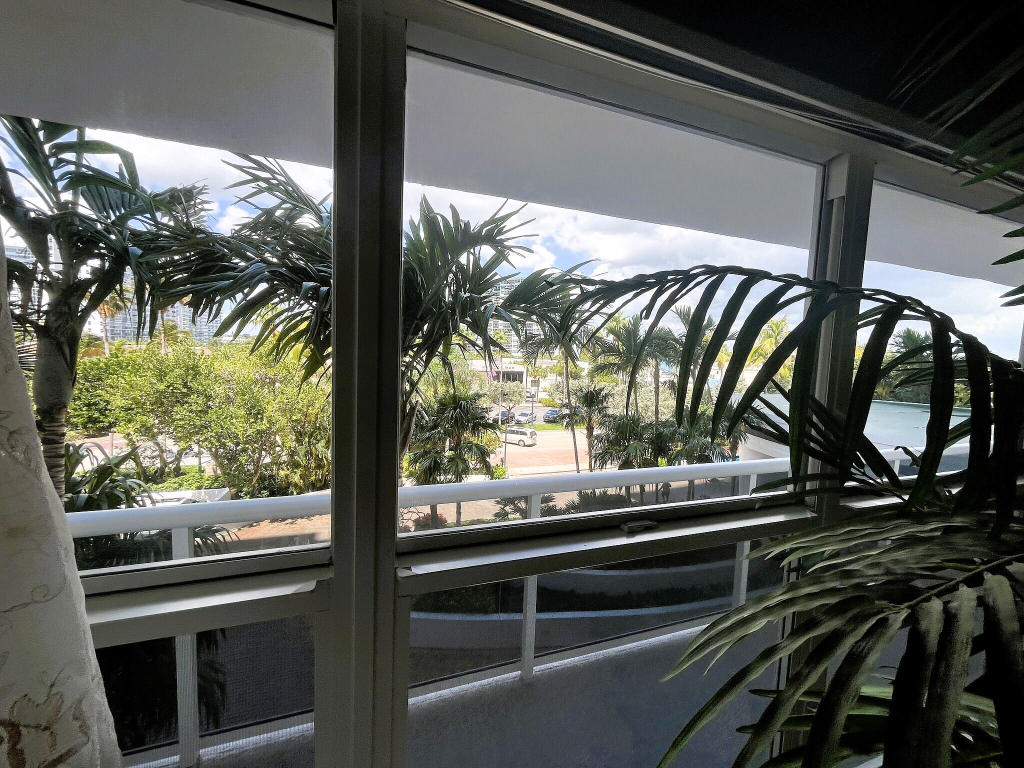 PLAYA DEL SOL CONDO - Residential