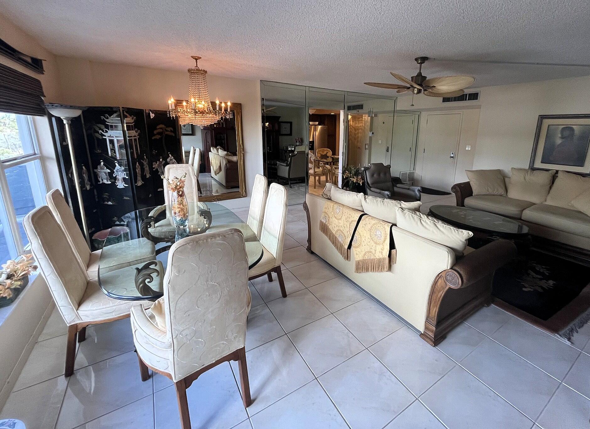 PLAYA DEL SOL CONDO - Residential