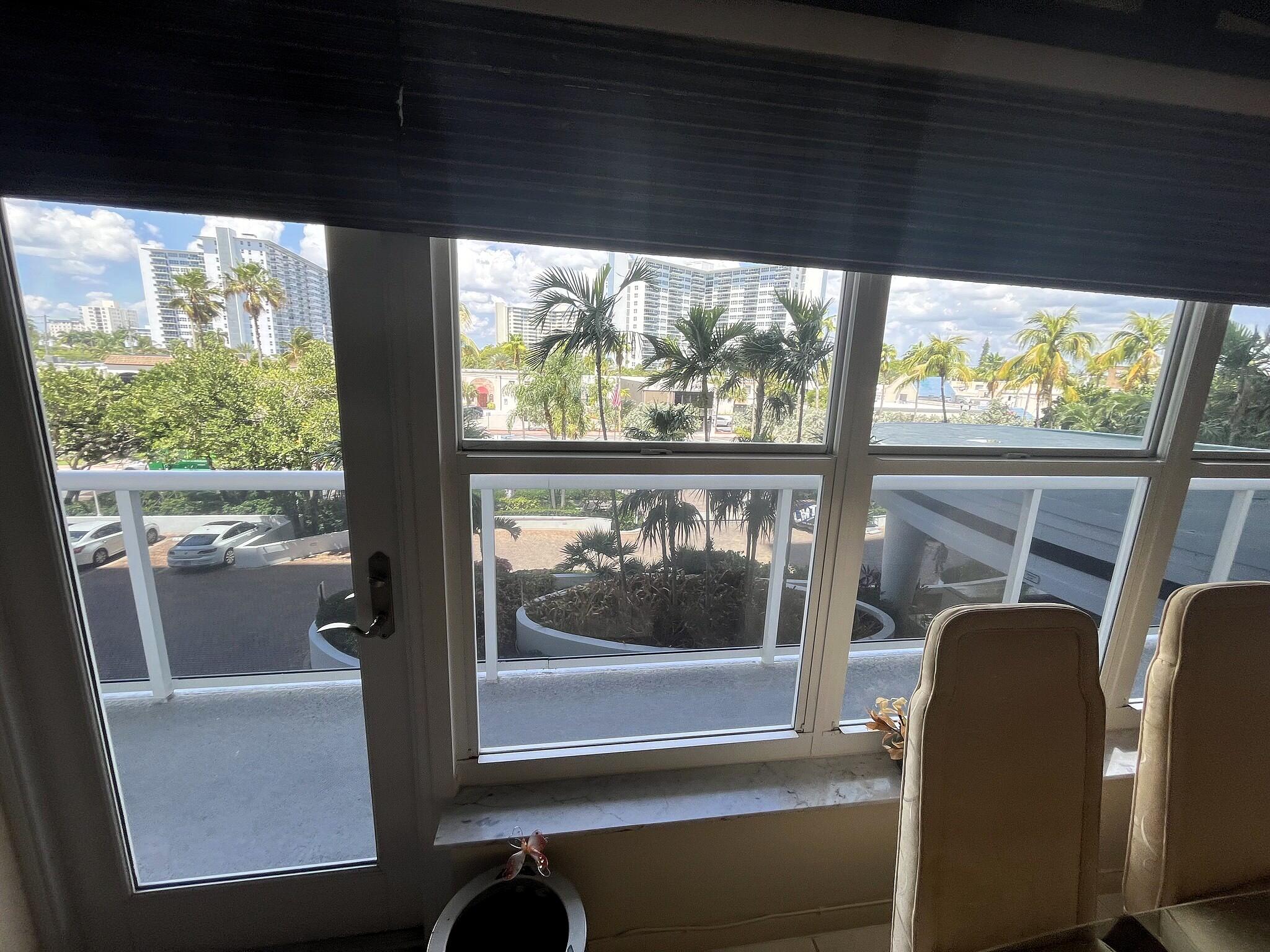 PLAYA DEL SOL CONDO - Residential