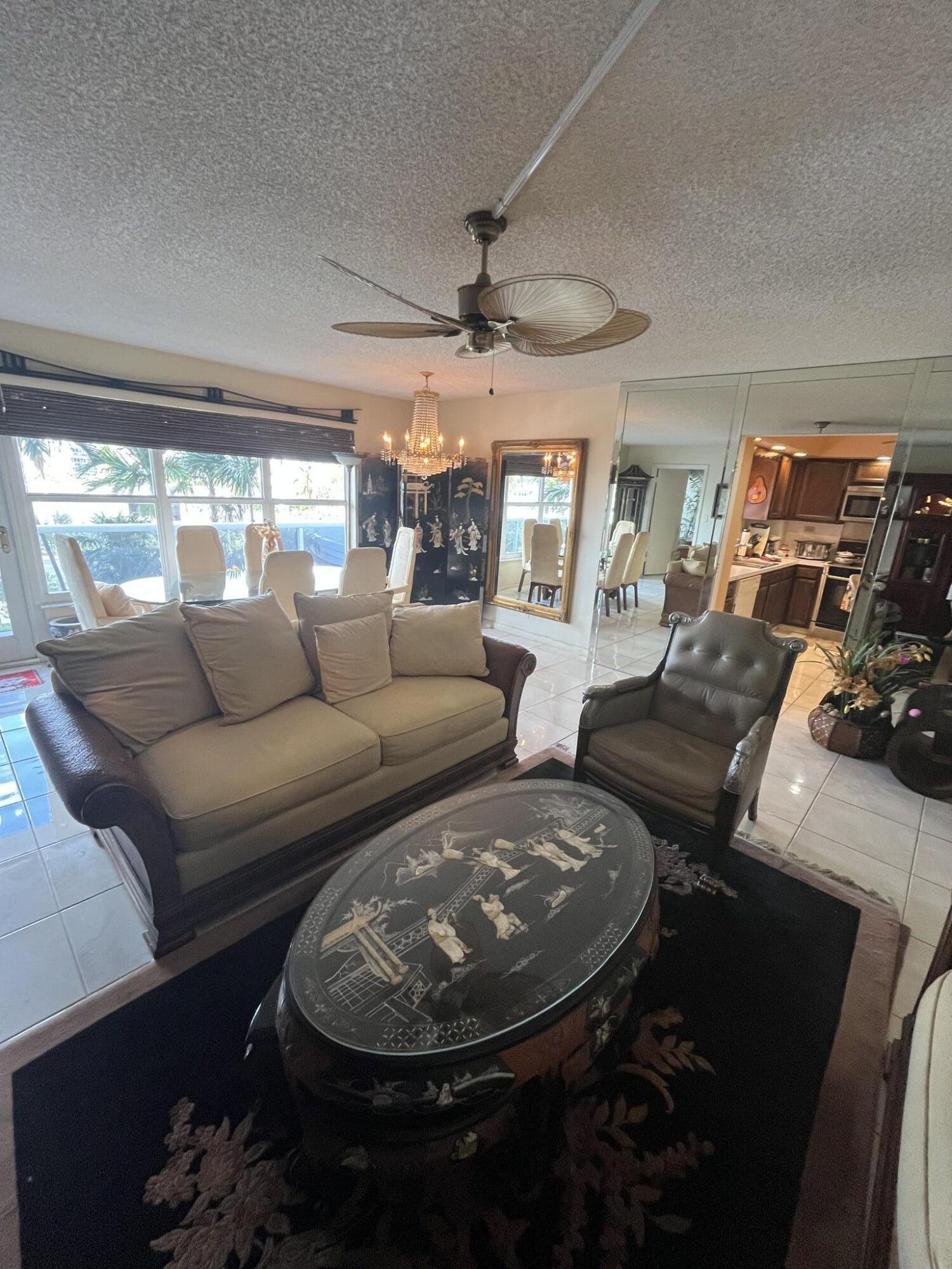 PLAYA DEL SOL CONDO - Residential