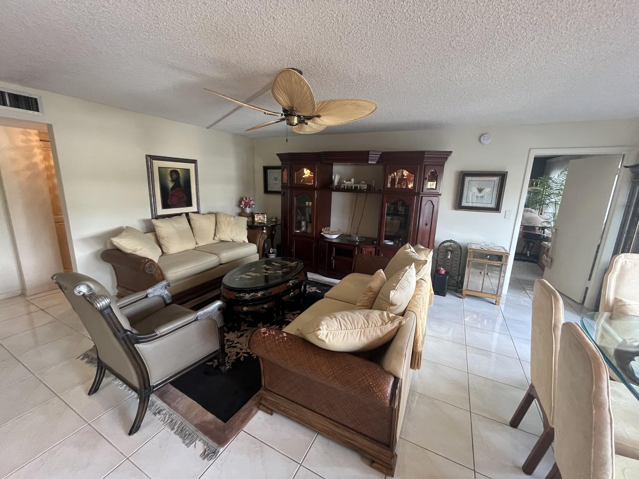 PLAYA DEL SOL CONDO - Residential