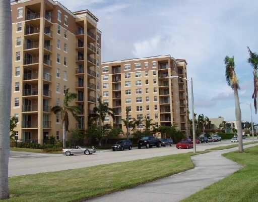 FLAGLER POINTE CONDO - Residential Lease