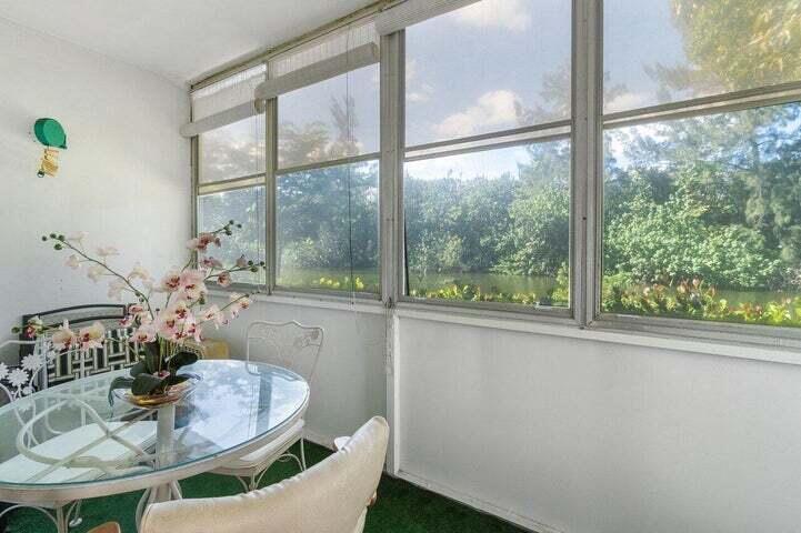 WINDSOR CONDOS - Residential Lease