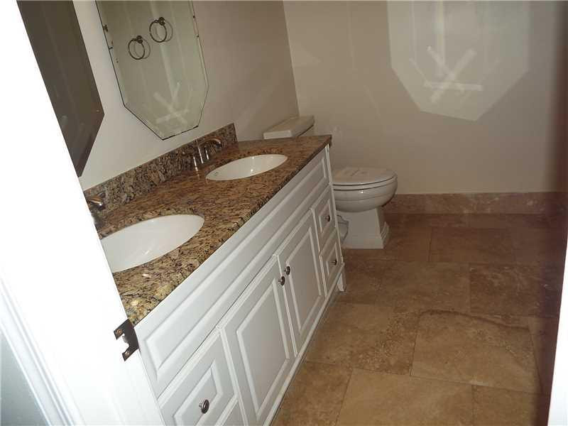 SHADOW WOOD - Residential