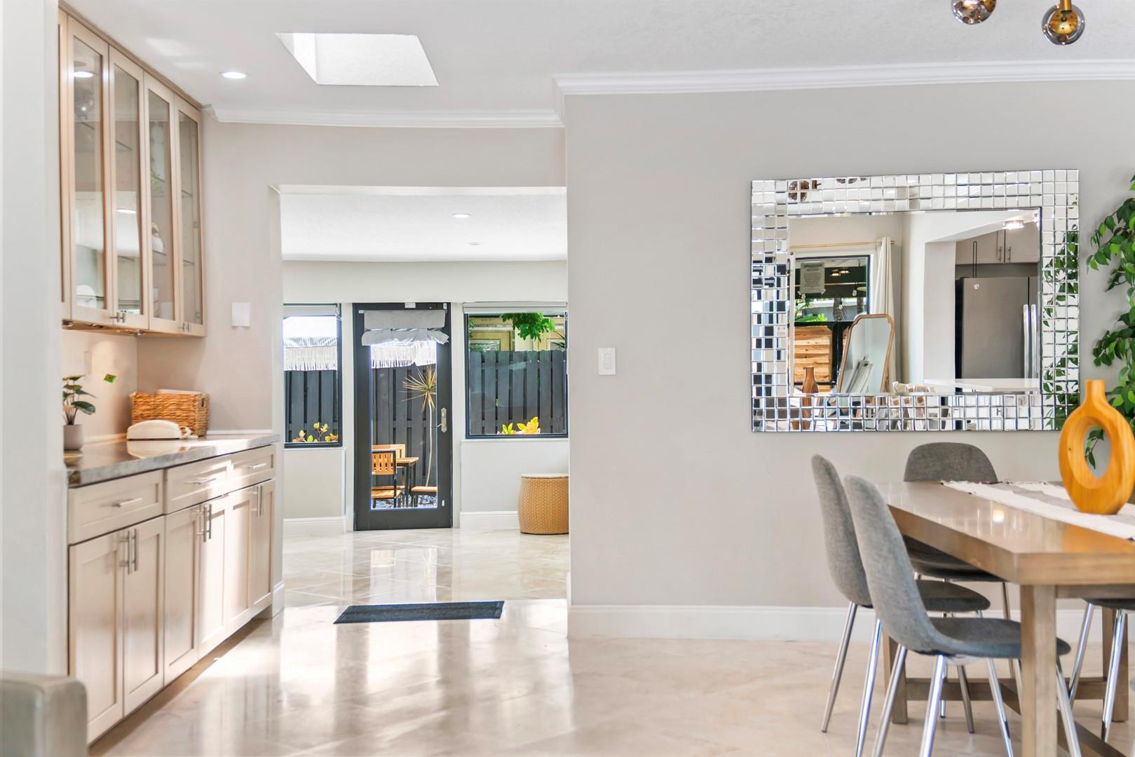 Coral Gardens 30-7 B - Residential