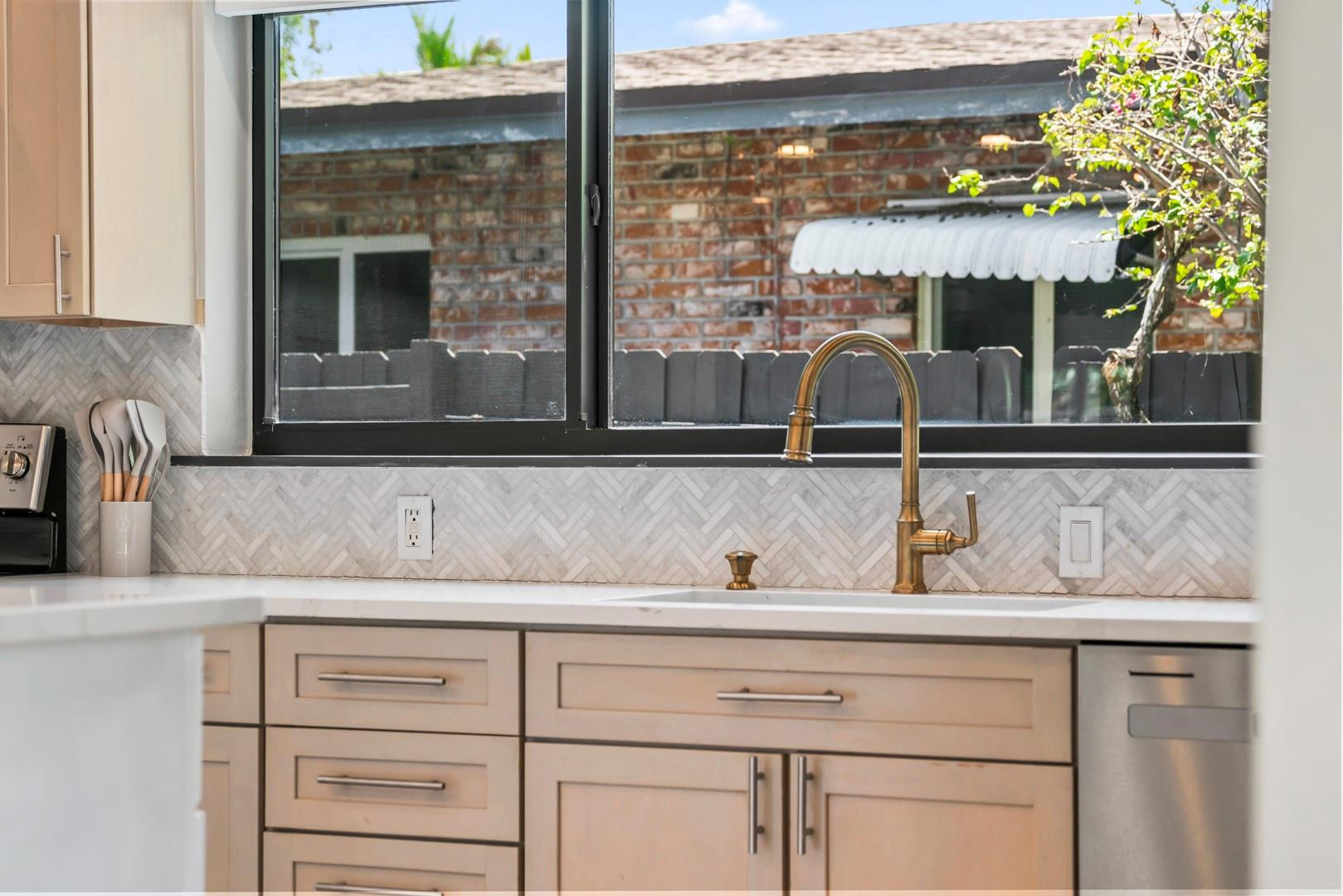 Coral Gardens 30-7 B - Residential