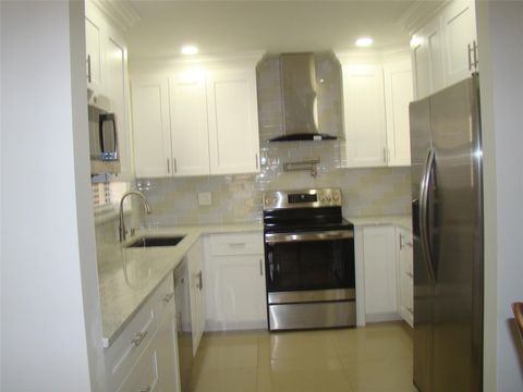 2588 N Carambola Circle Coconut Creek FL 33066