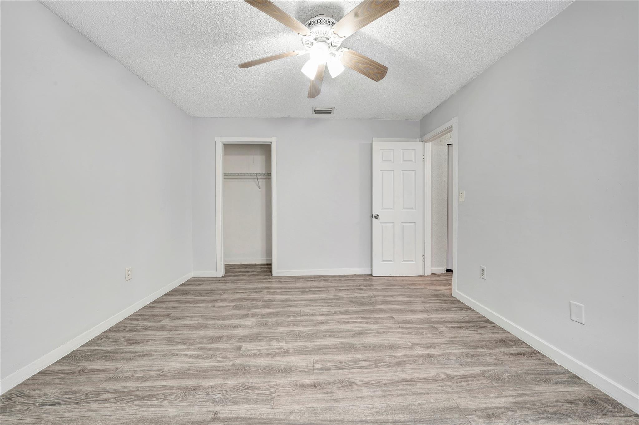 LAKE WORTH TOWN OF - Residential