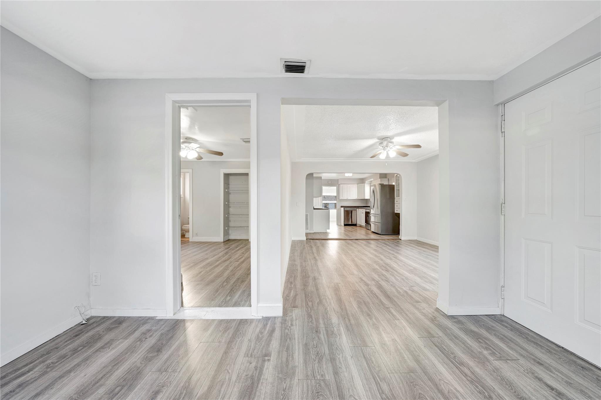 LAKE WORTH TOWN OF - Residential