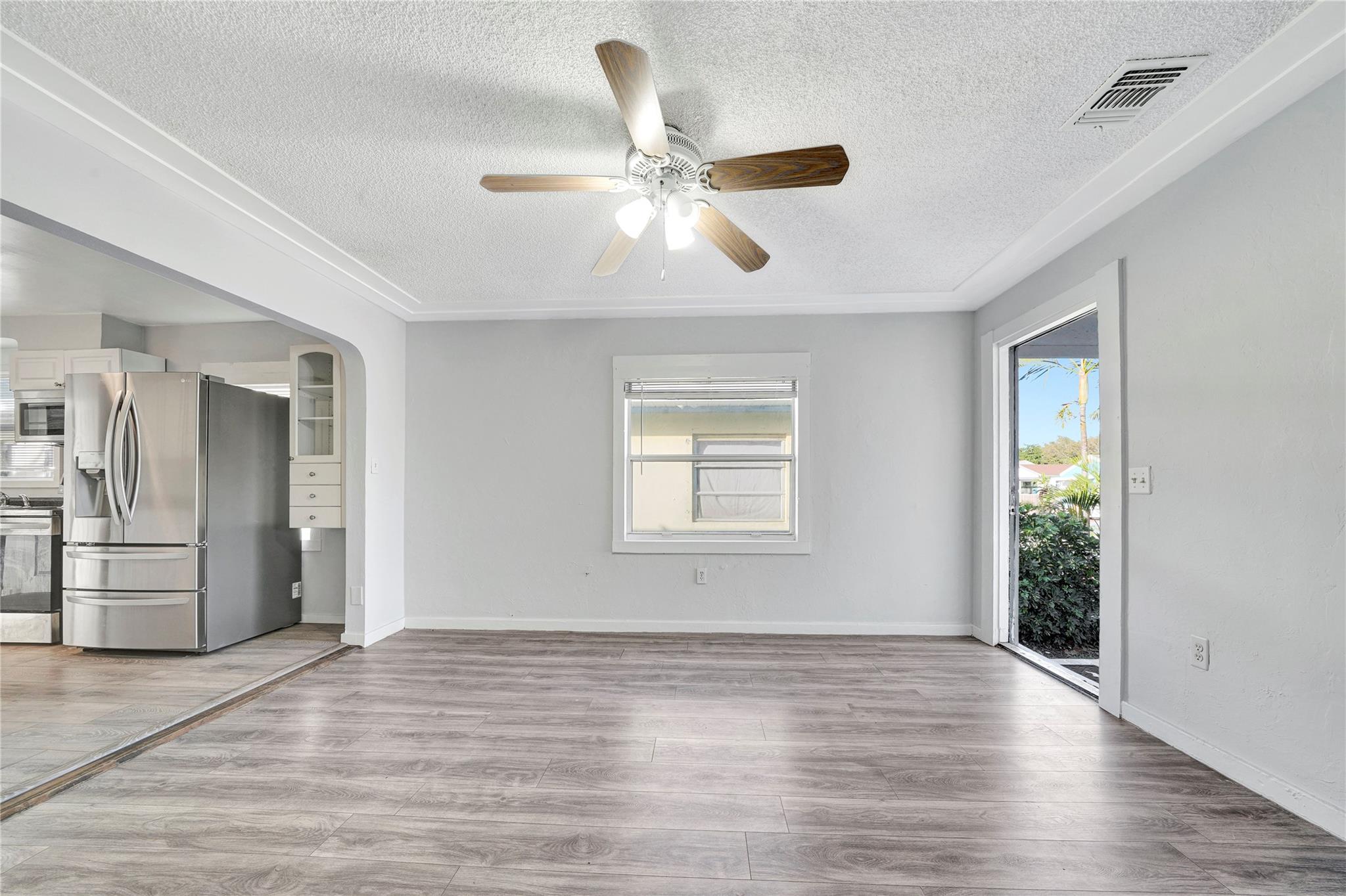 LAKE WORTH TOWN OF - Residential