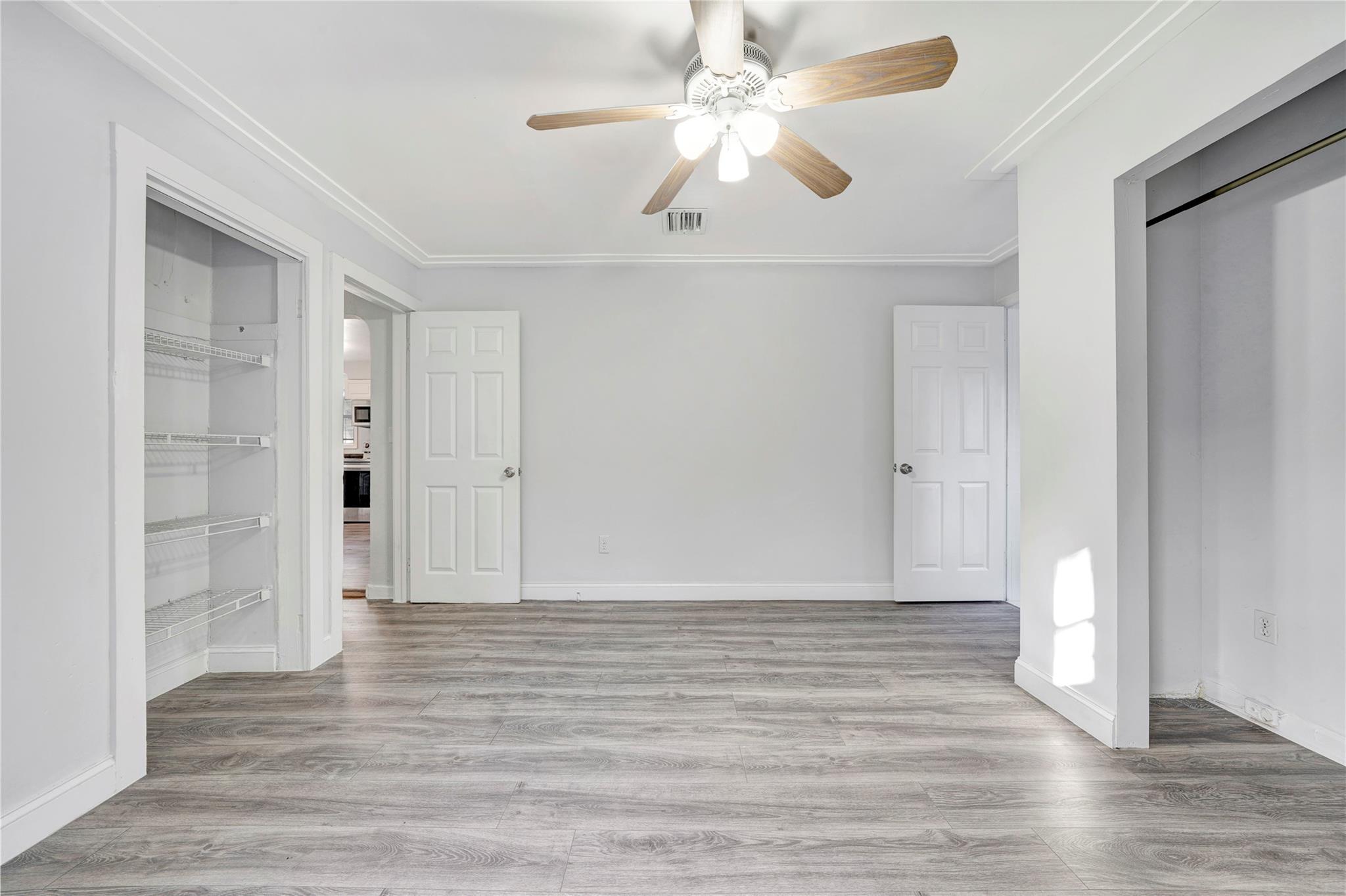 LAKE WORTH TOWN OF - Residential