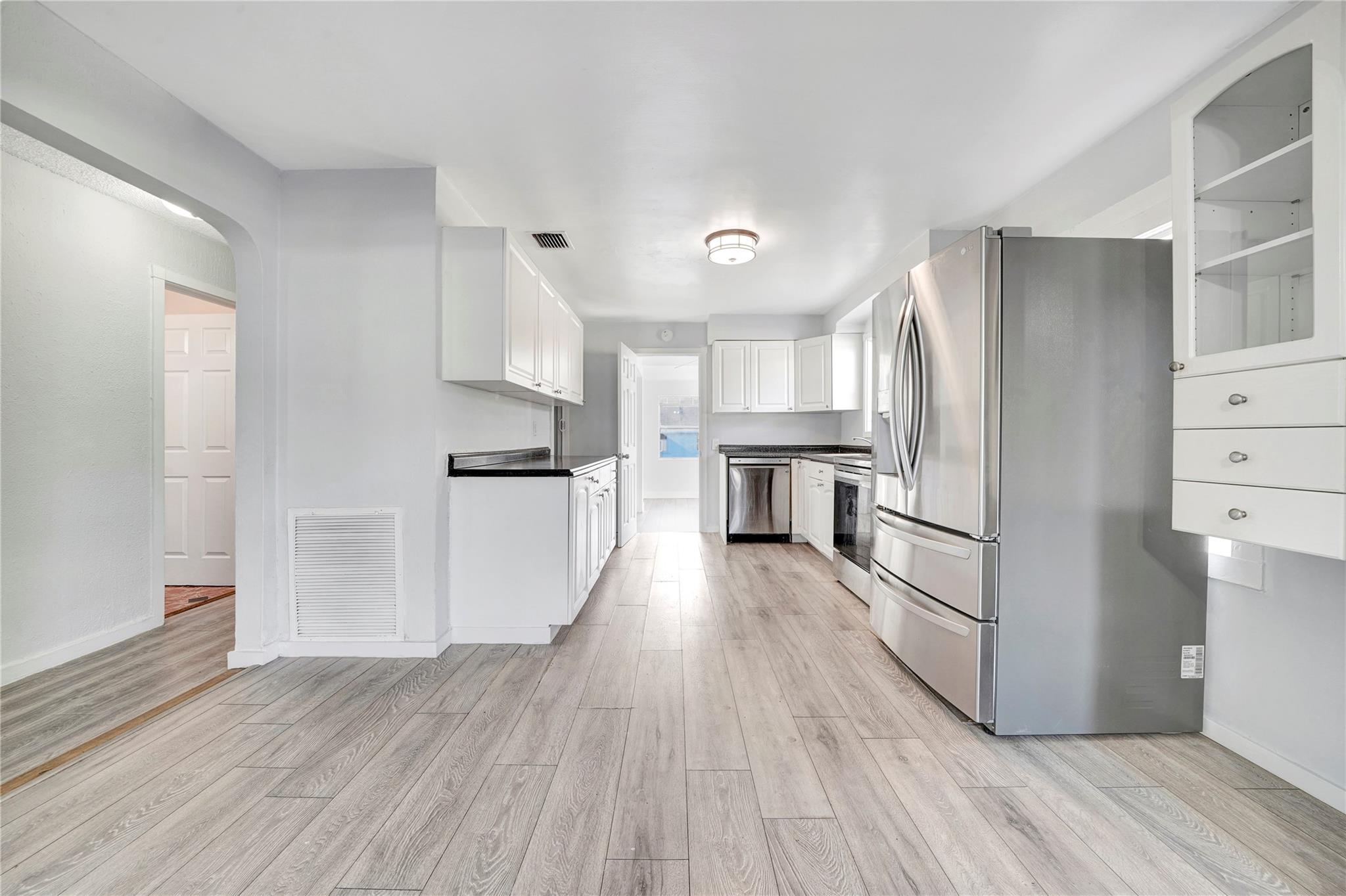 LAKE WORTH TOWN OF - Residential