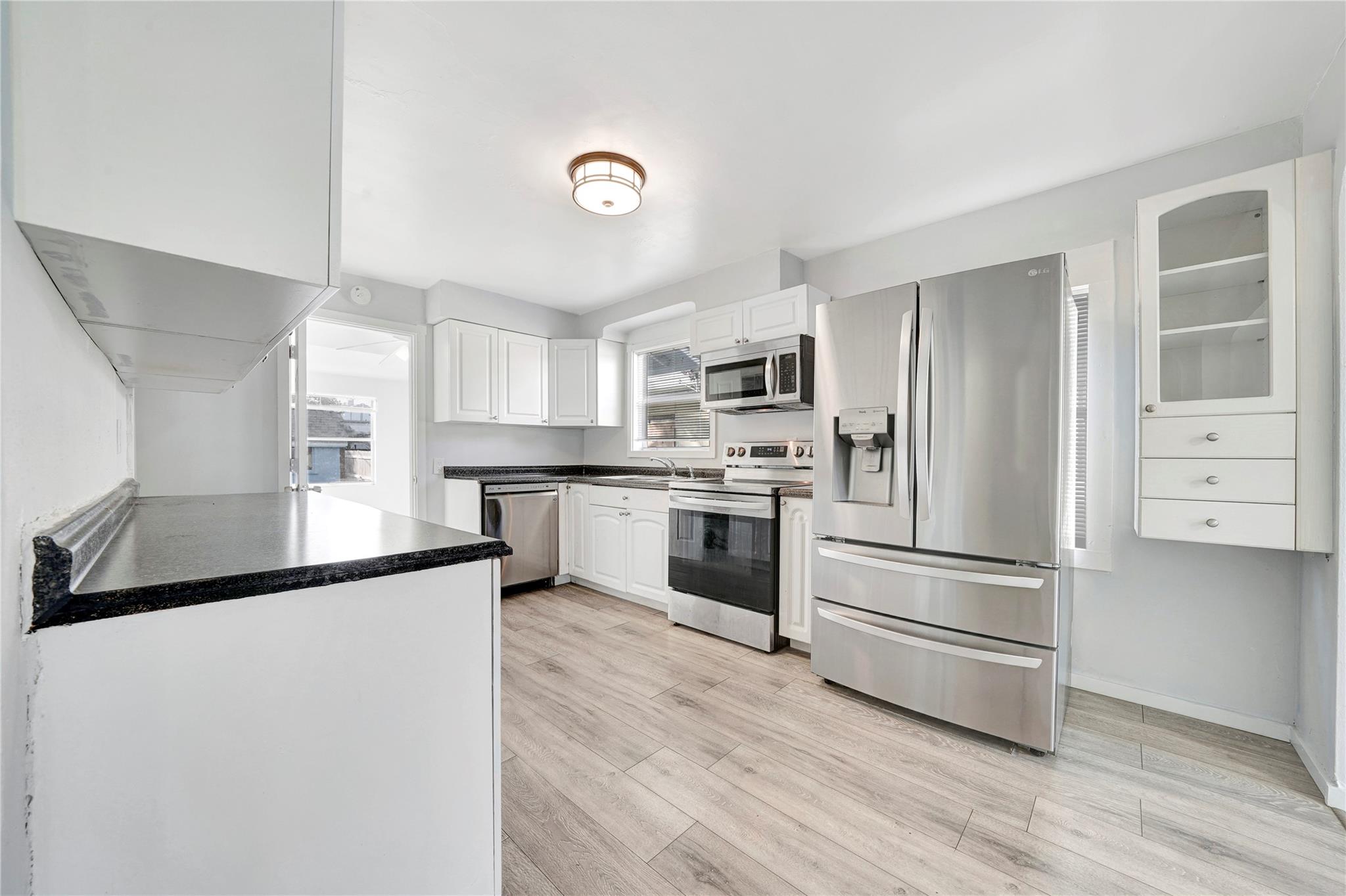 LAKE WORTH TOWN OF - Residential