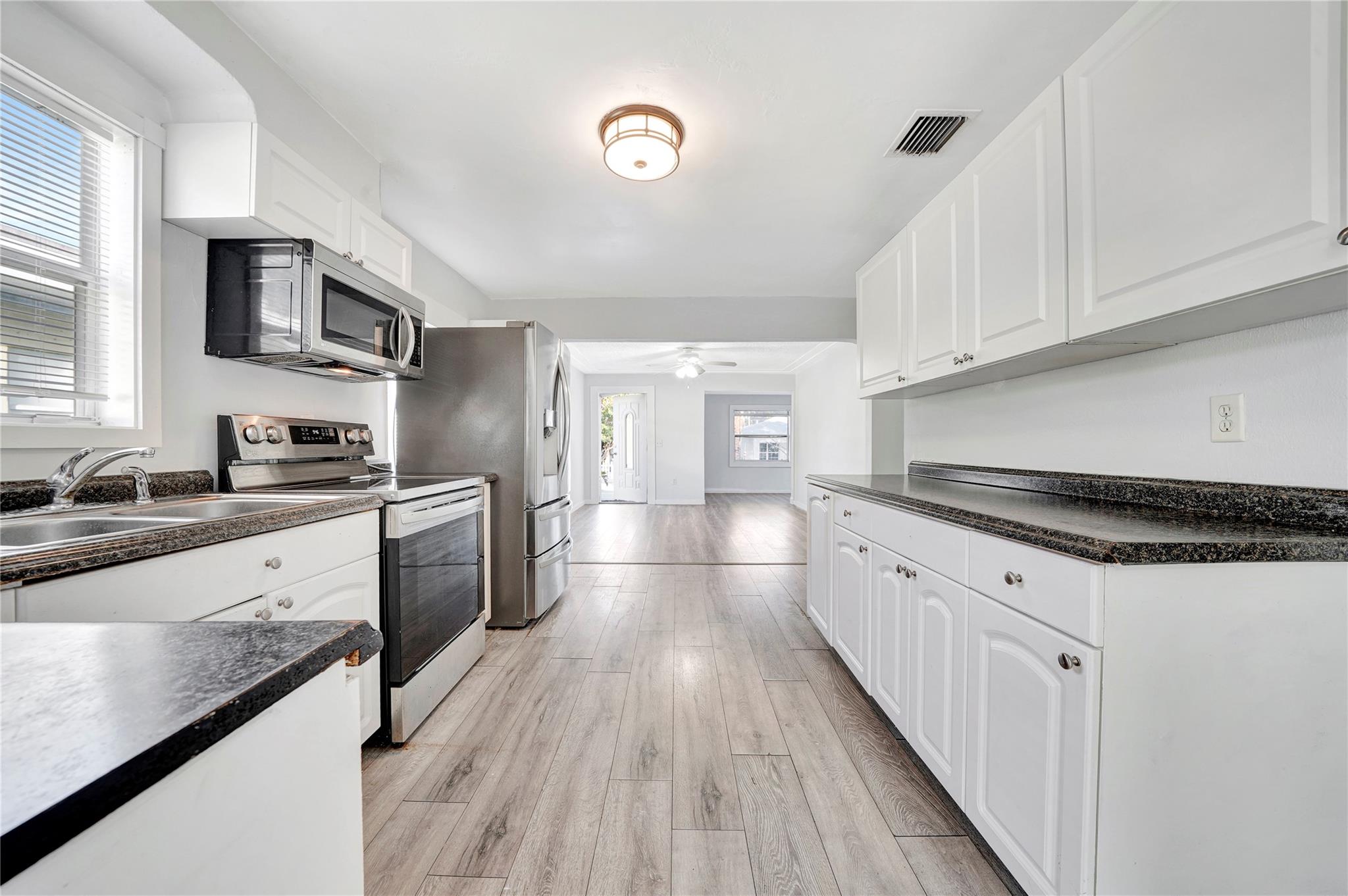 LAKE WORTH TOWN OF - Residential