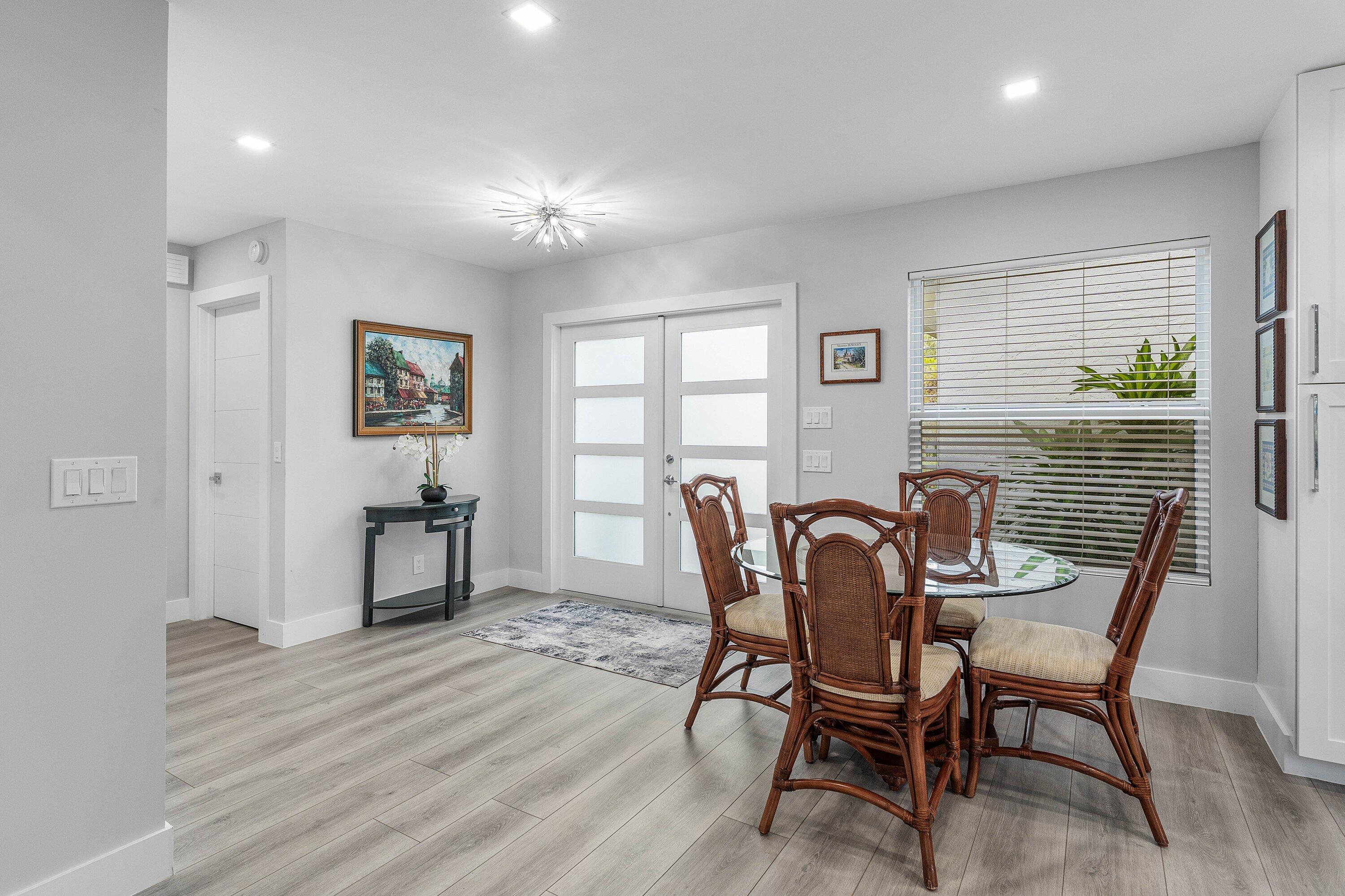 13320 Touchstone Court, Palm Beach Gardens, FL, 33418/$879,999 2 13320 Touchstone Court
