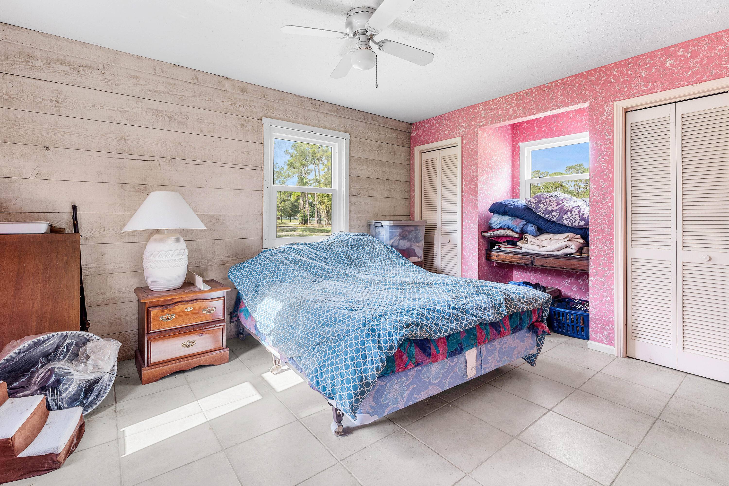 THE ACREAGE - Residential