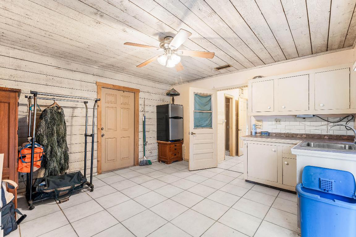 THE ACREAGE - Residential