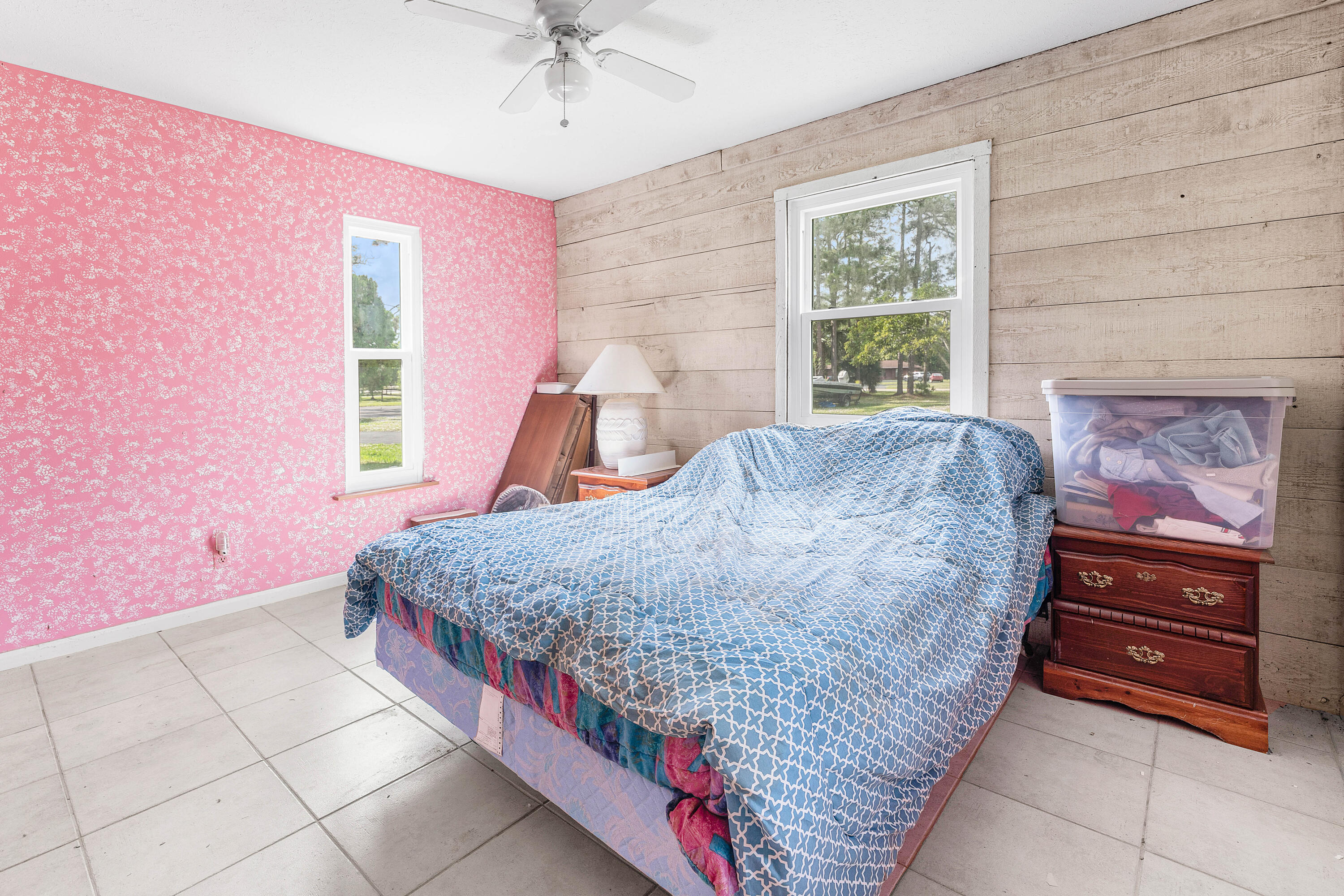 THE ACREAGE - Residential