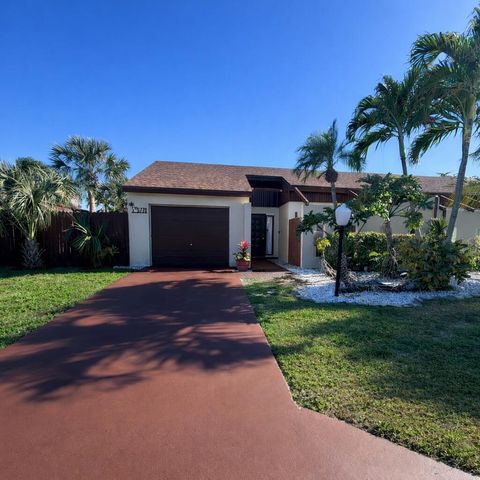 Tiny photo for 6770 Dupere Lane, Lake Worth, FL 33467 (MLS # R11163064)