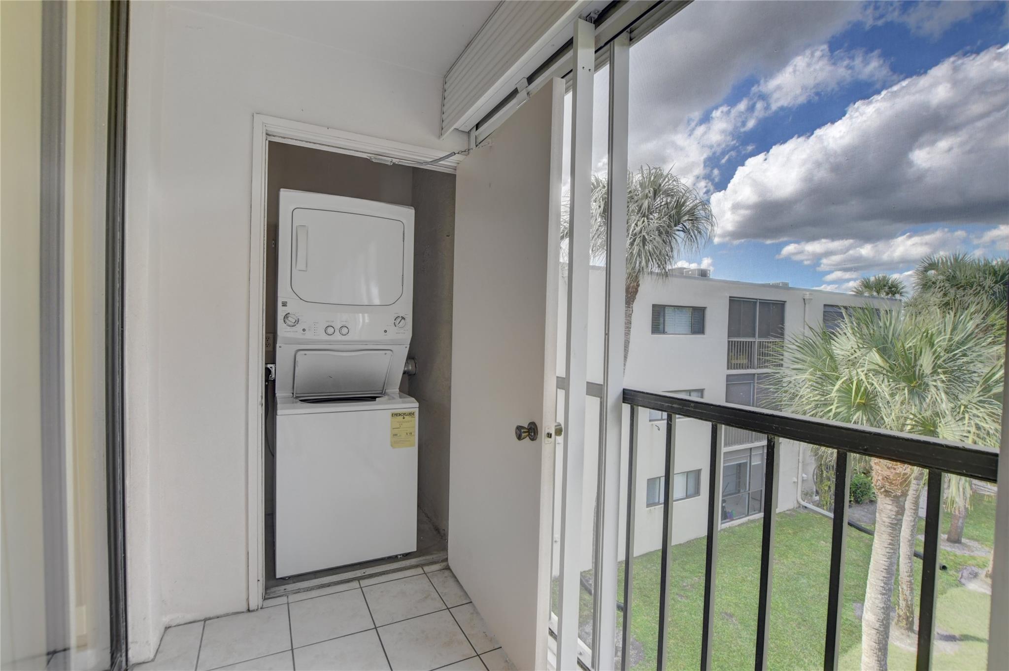 Cypress Condo - Residential