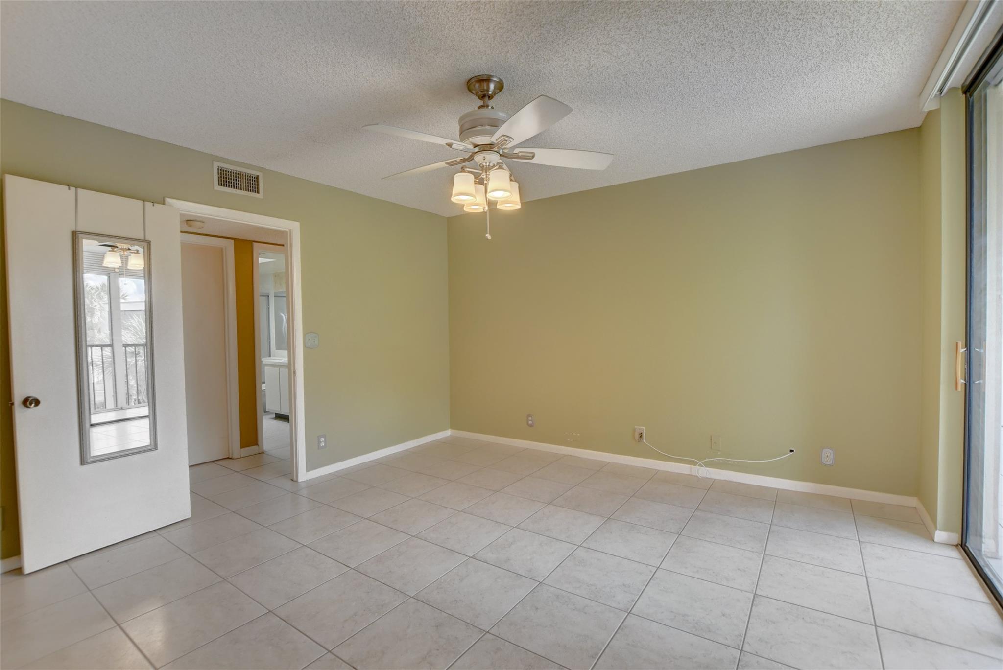 Cypress Condo - Residential