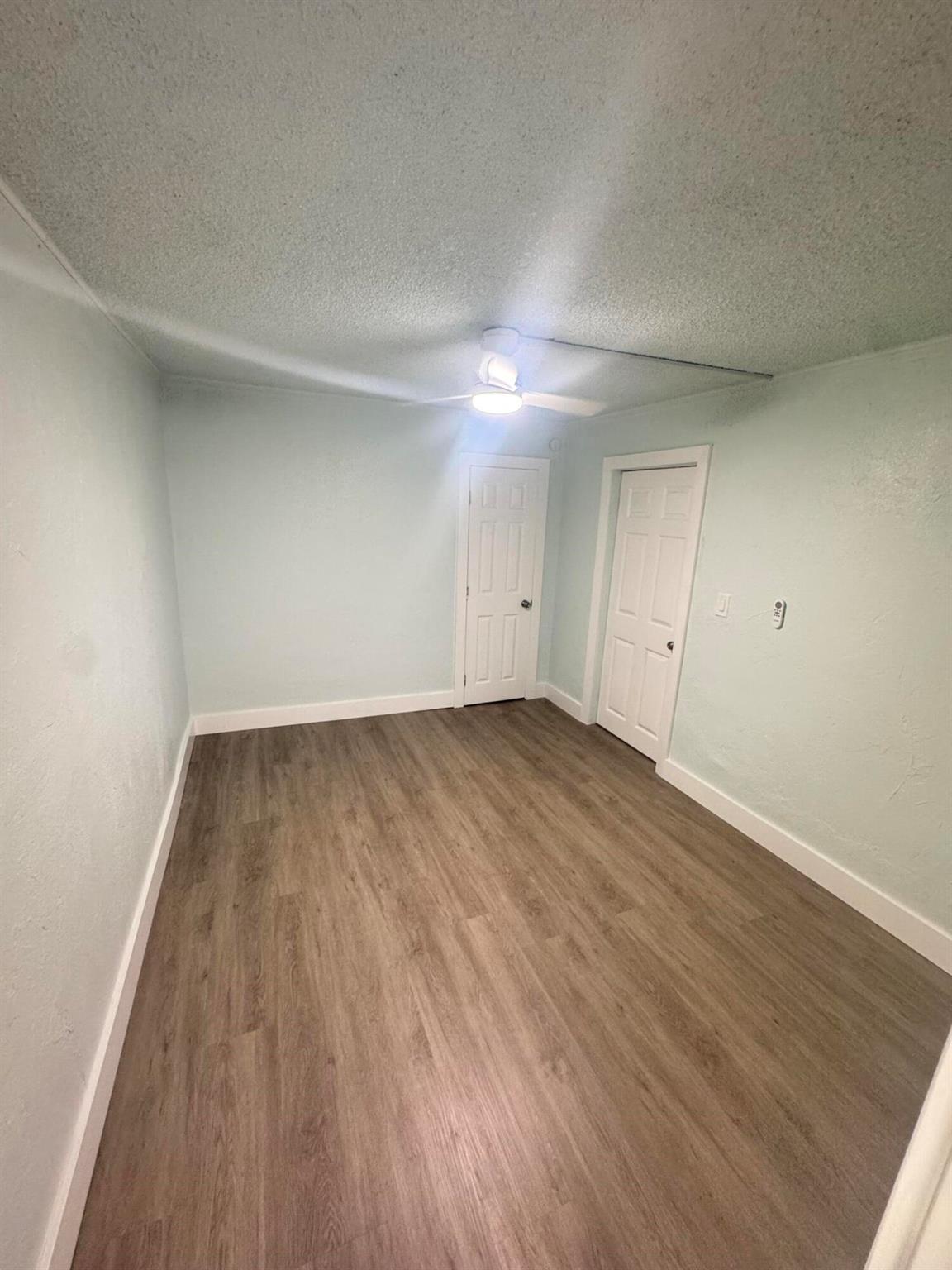 COLONIAL ESTS - Residential Lease