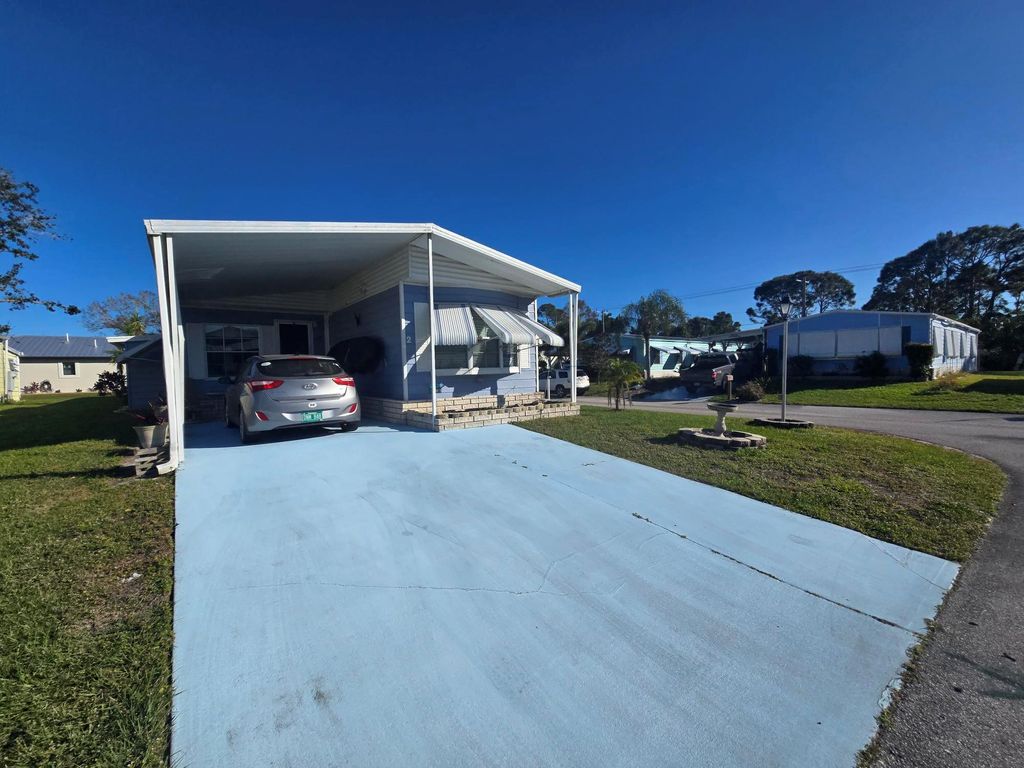 Photo of 2 Villa Maria, Fort Pierce, FL 34951 (MLS # R11053512)