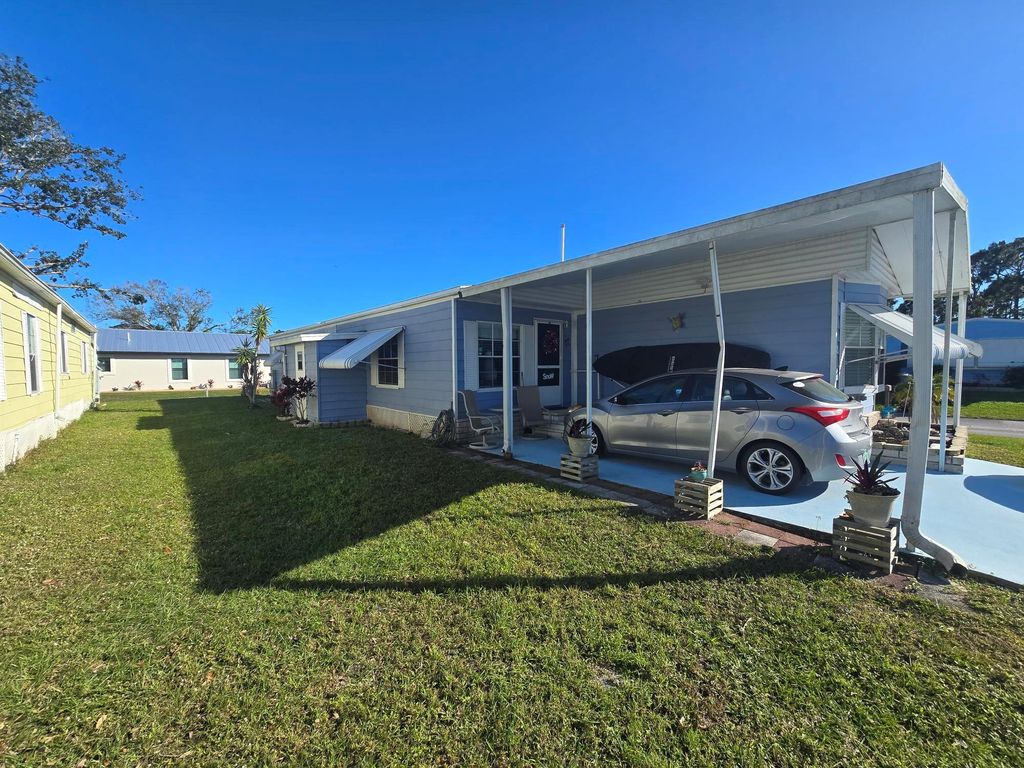 Photo of 2 Villa Maria, Fort Pierce, FL 34951 (MLS # R11053512)