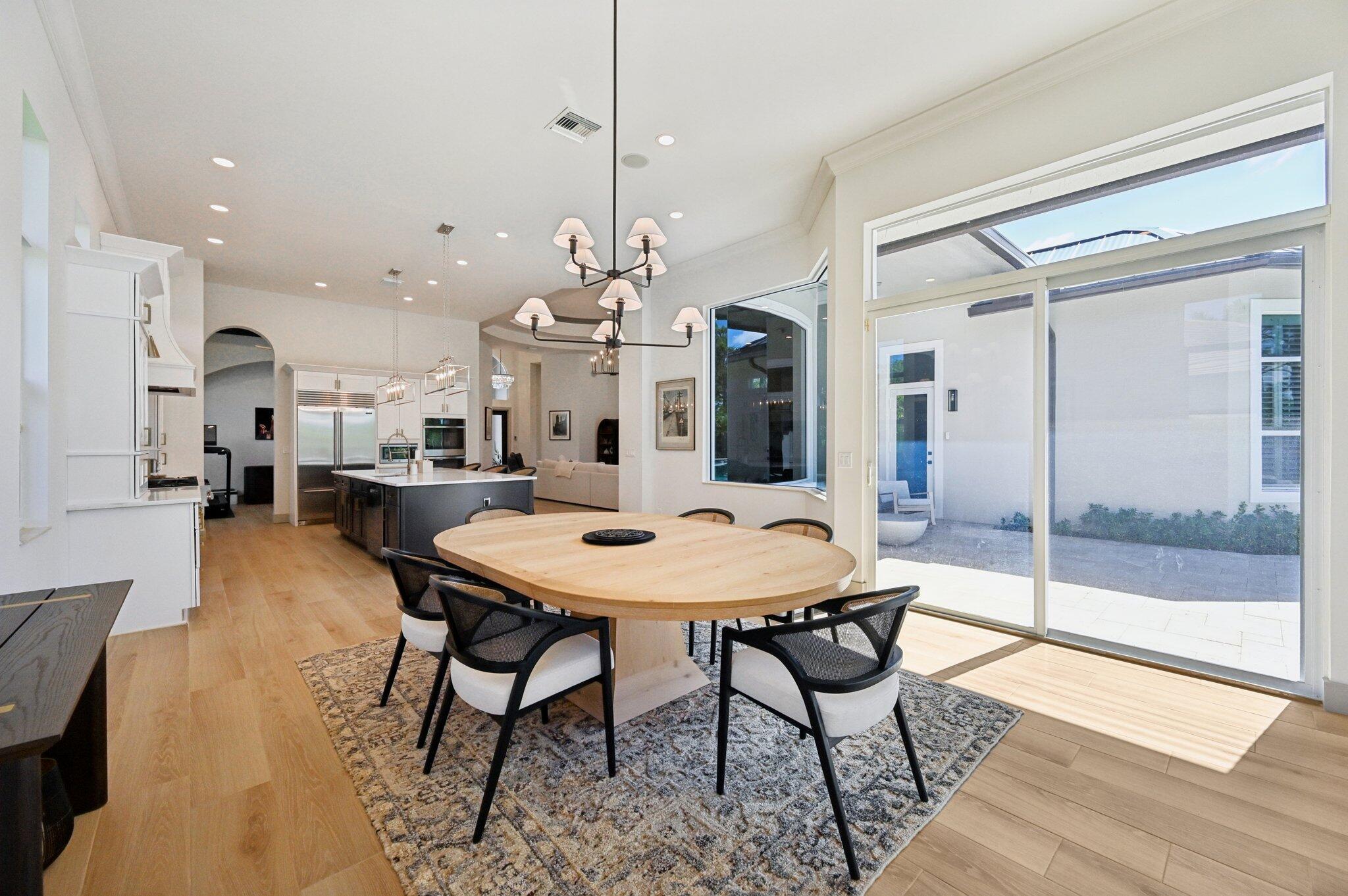 MEDALIST CLUB - Residential