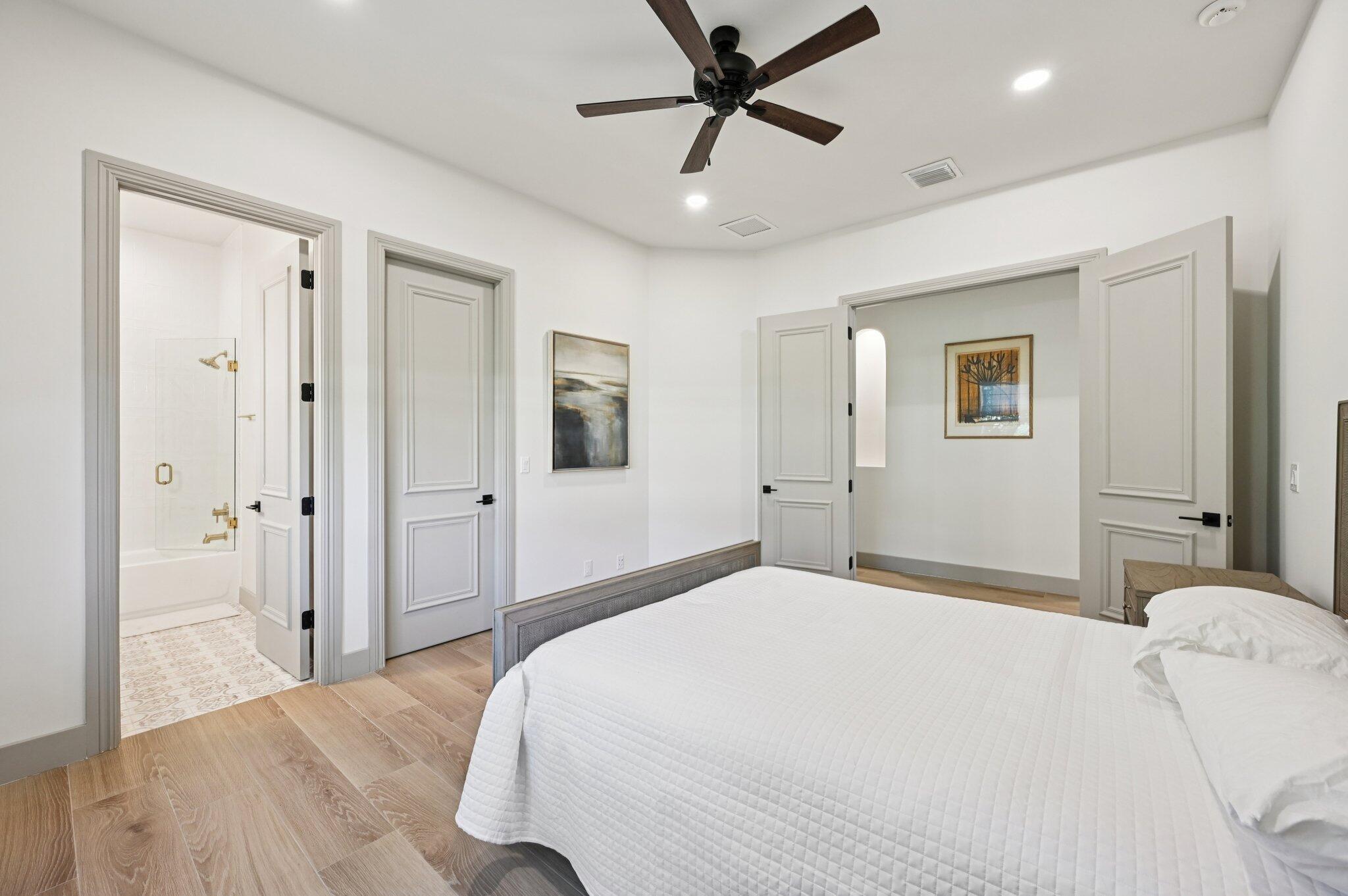 MEDALIST CLUB - Residential