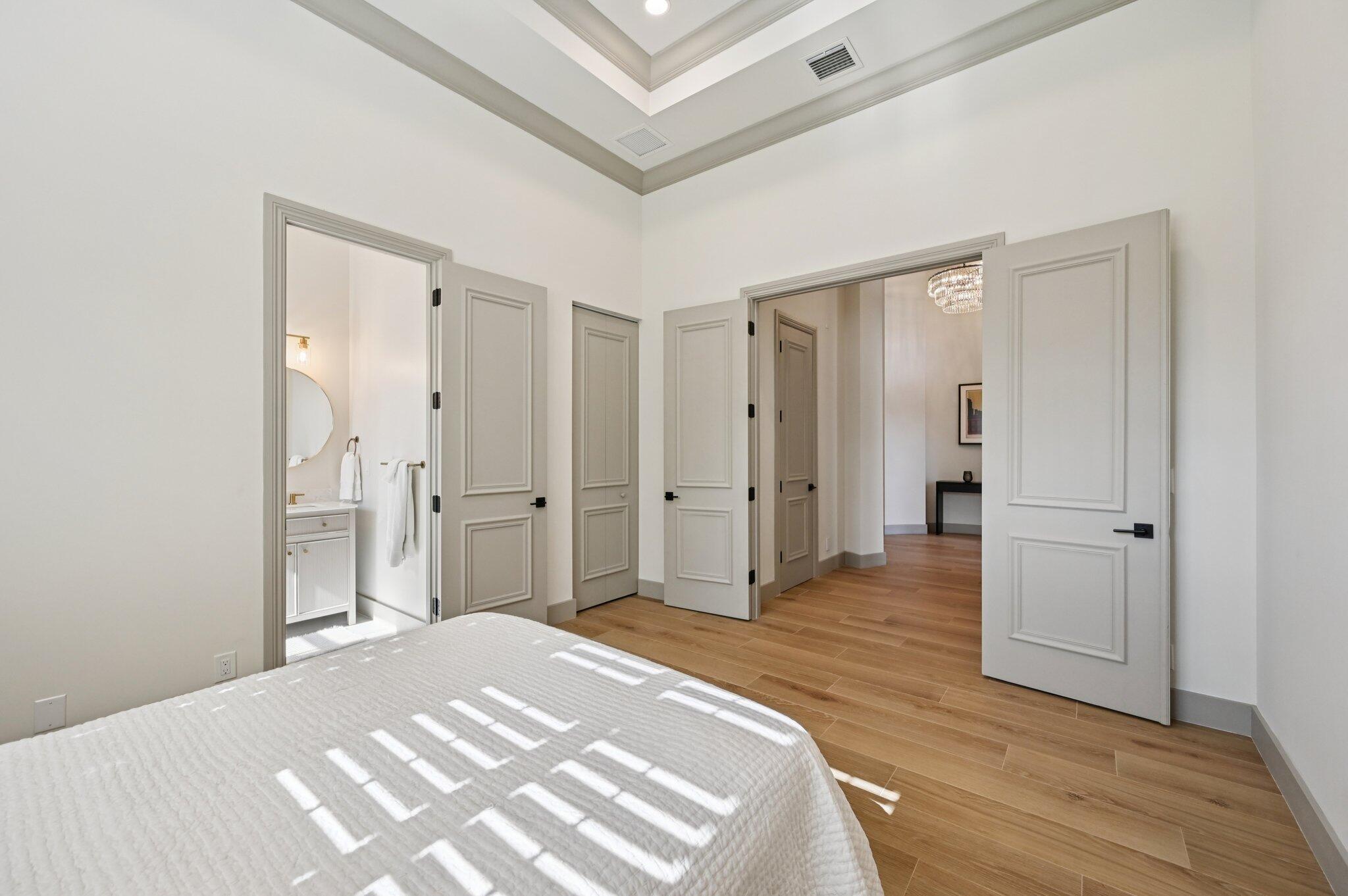 MEDALIST CLUB - Residential