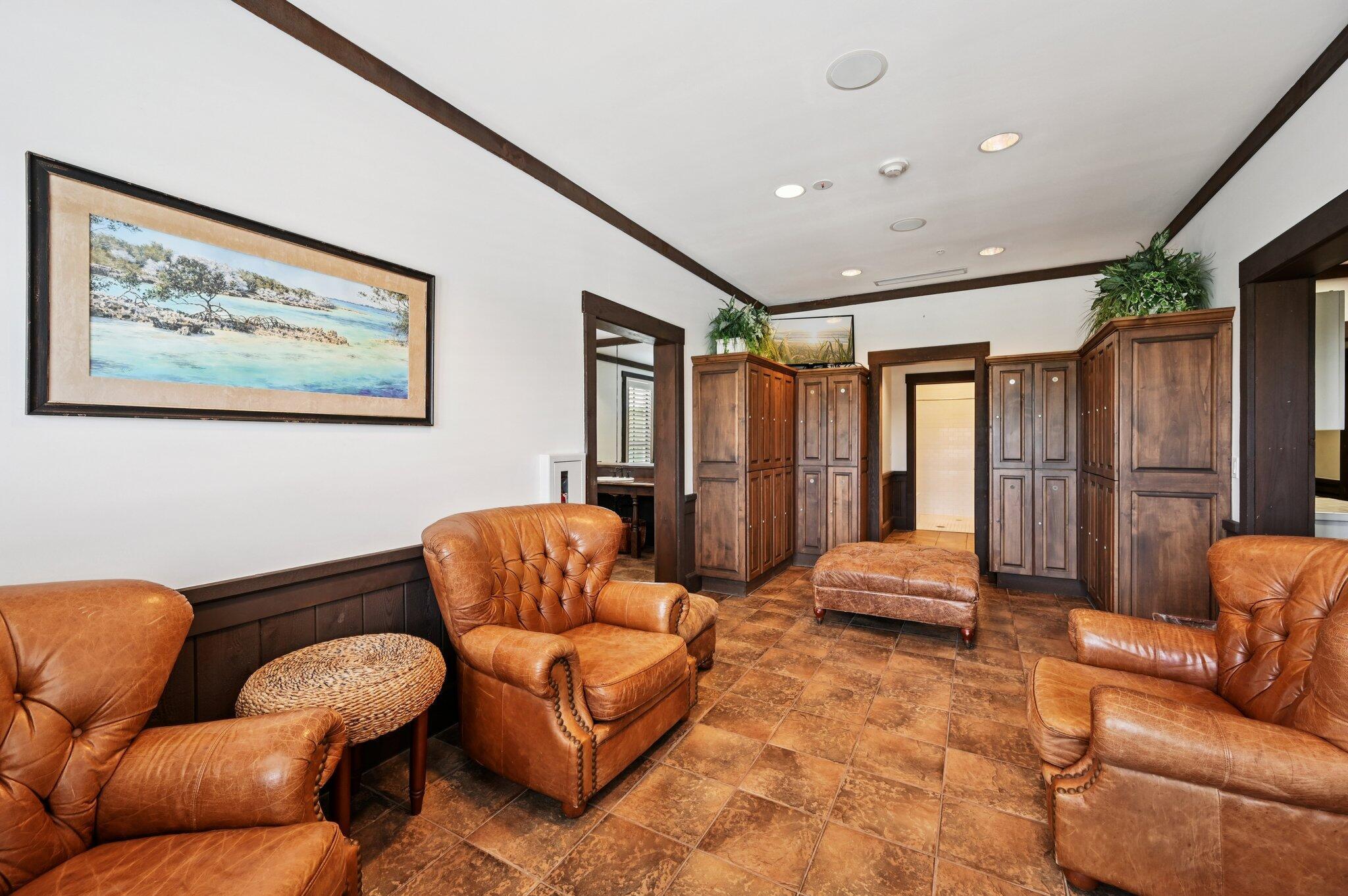 MEDALIST CLUB - Residential