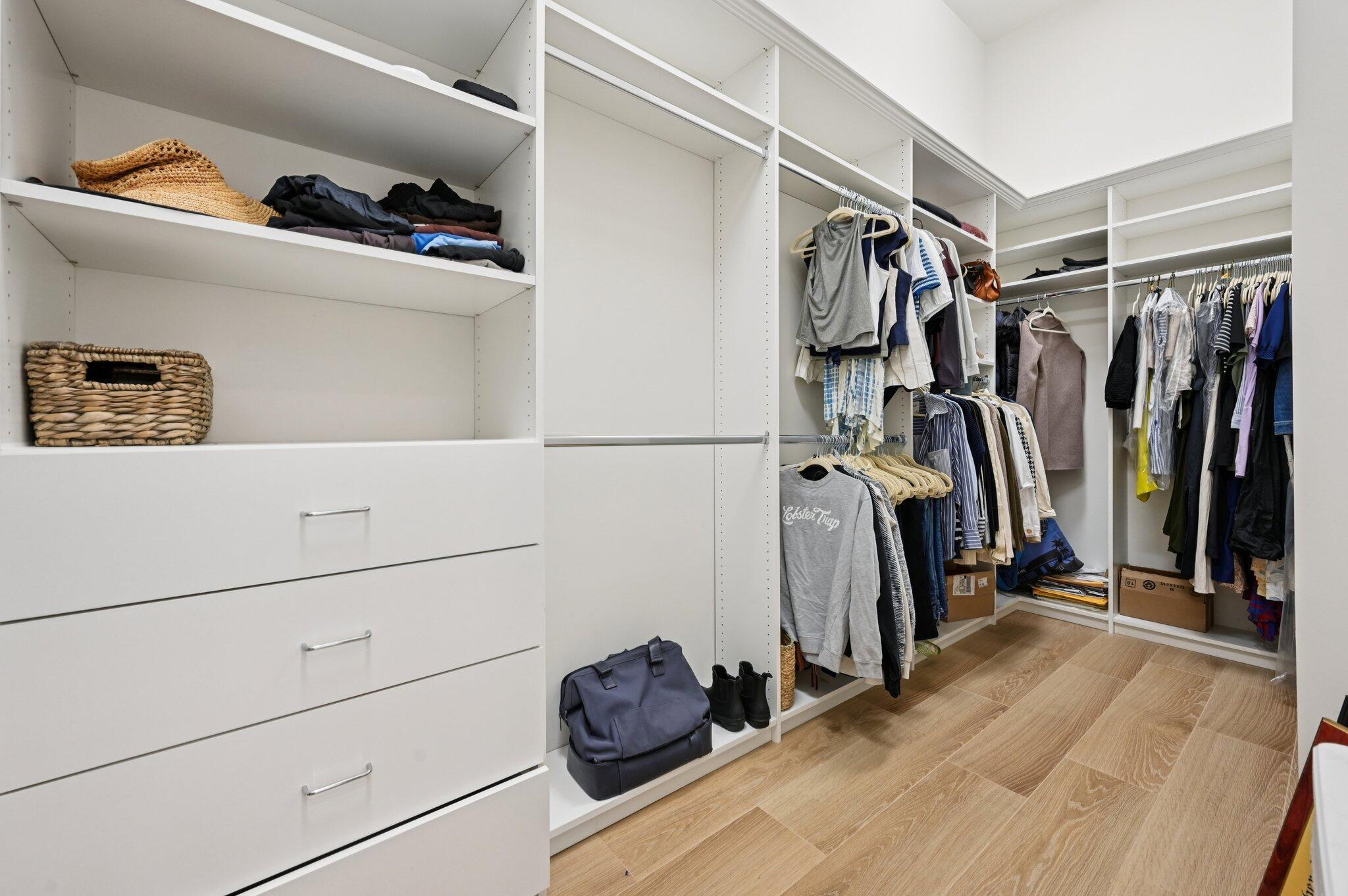 MEDALIST CLUB - Residential