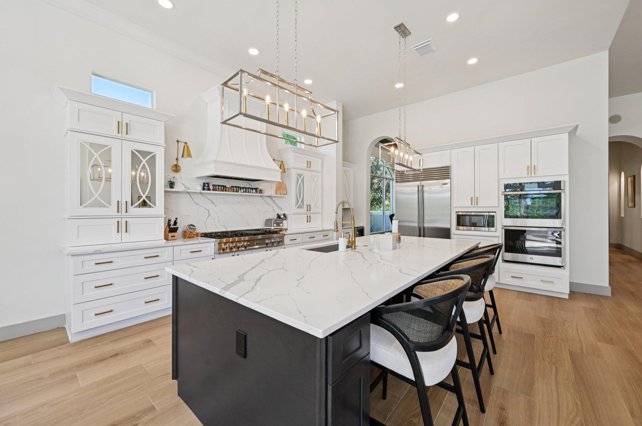 MEDALIST CLUB - Residential