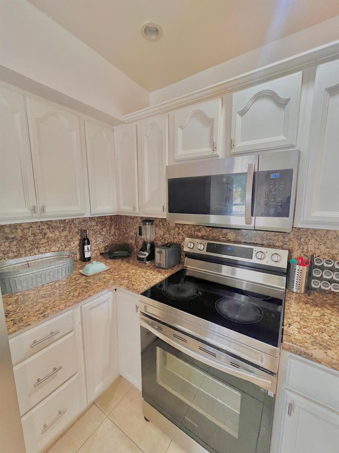 PIERPOINTE ONE CONDO - Residential