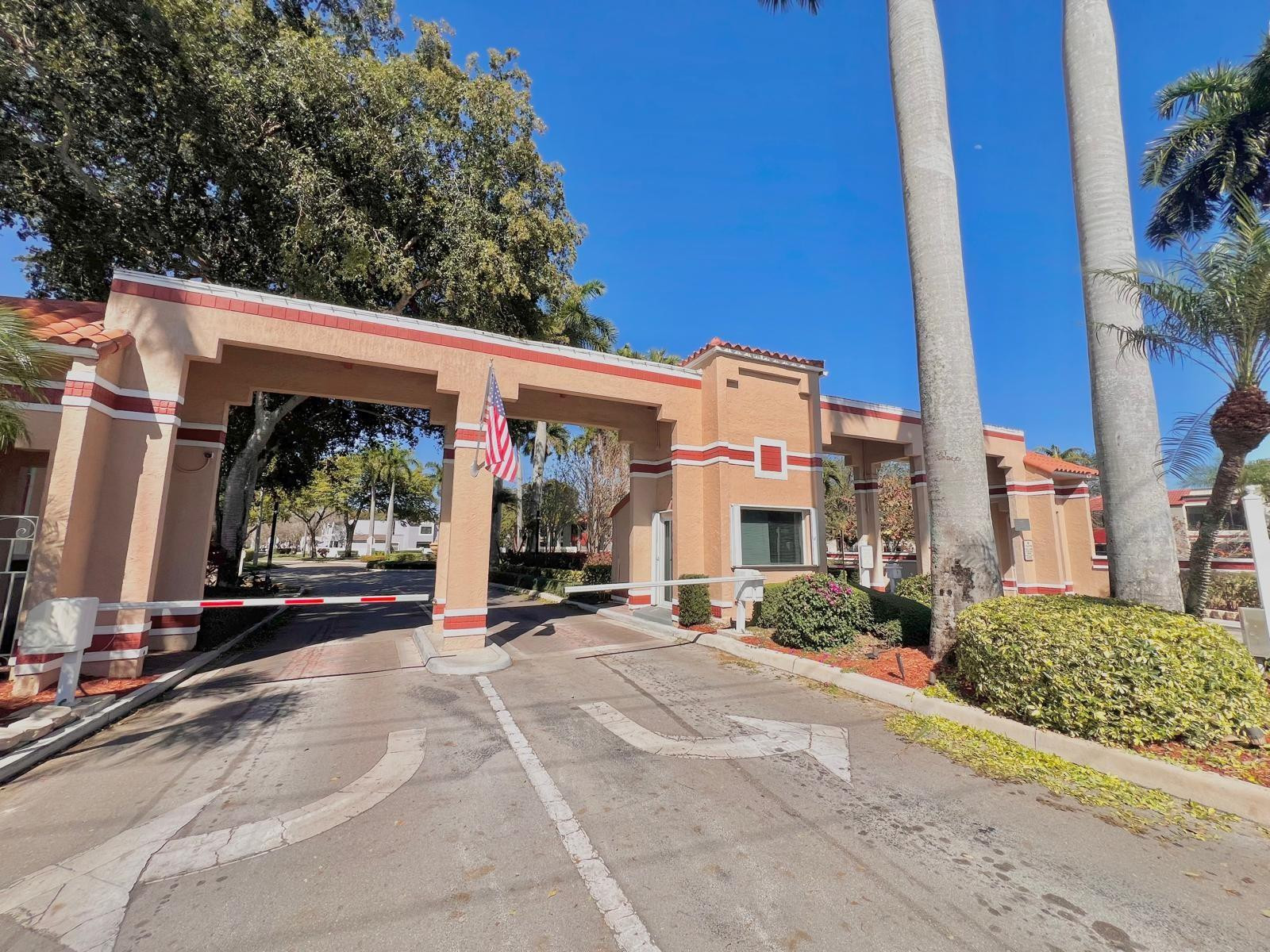 PIERPOINTE ONE CONDO - Residential