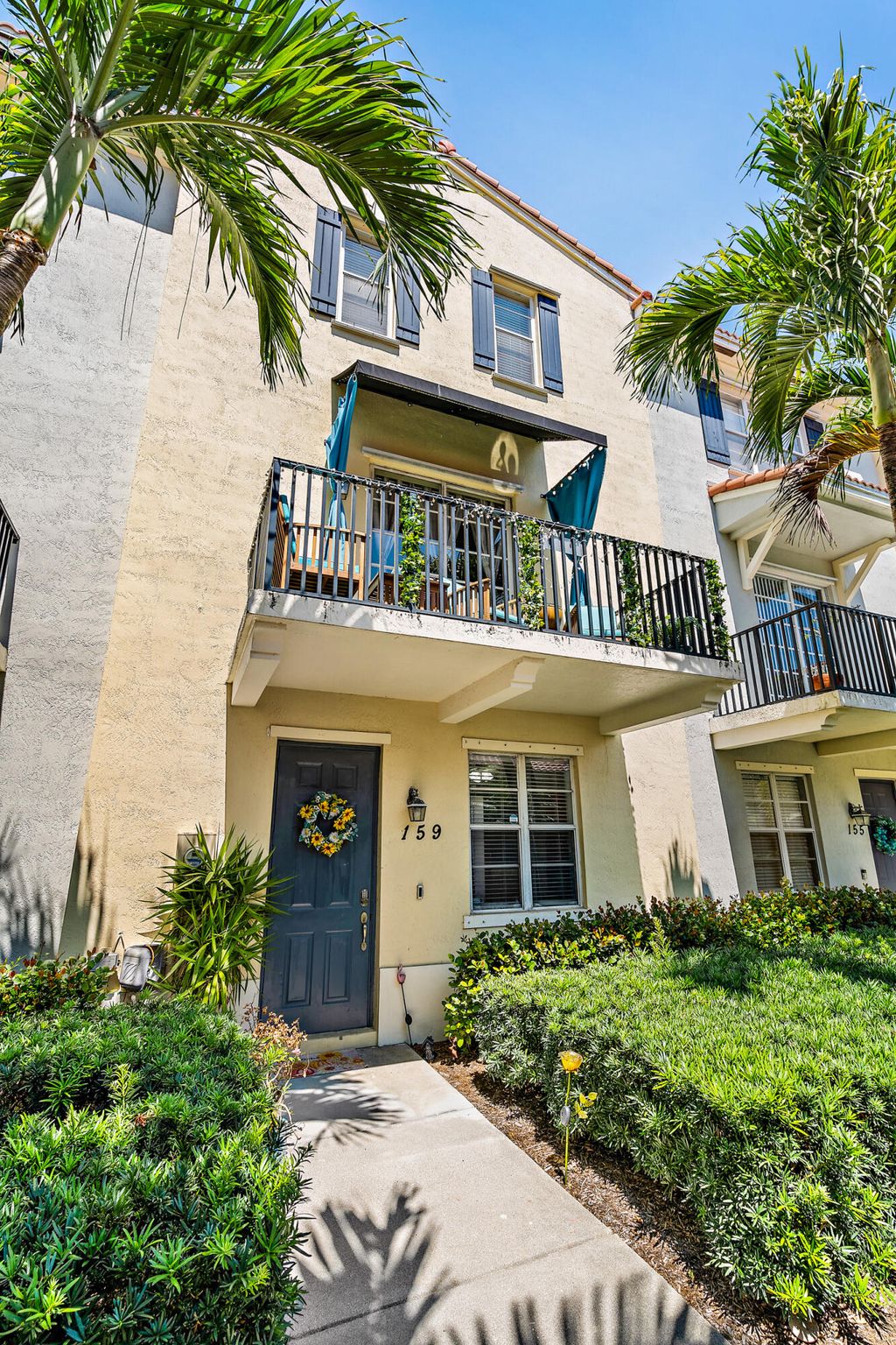 Photo of 159 Greenwich Circle, Jupiter, FL 33458 (MLS # R11010541)