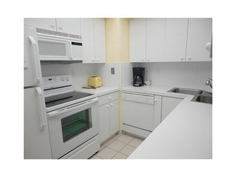 4010 Galt Ocean Drive 101