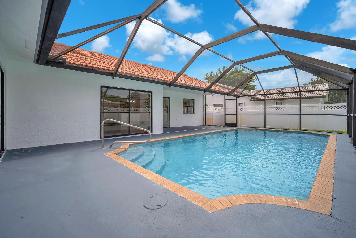 Cypress Run 93-16 B - Residential