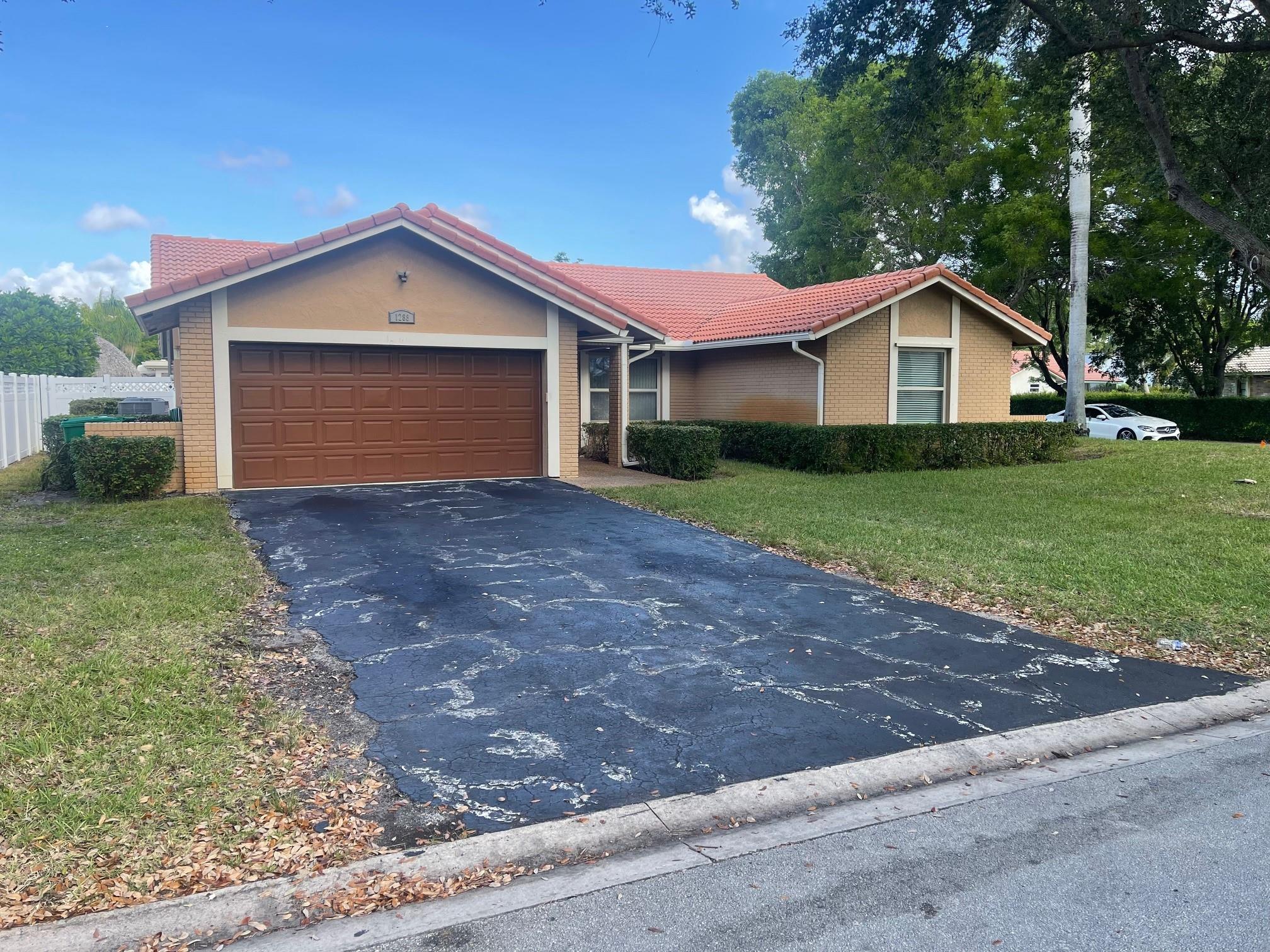 1288 NW 112th Way